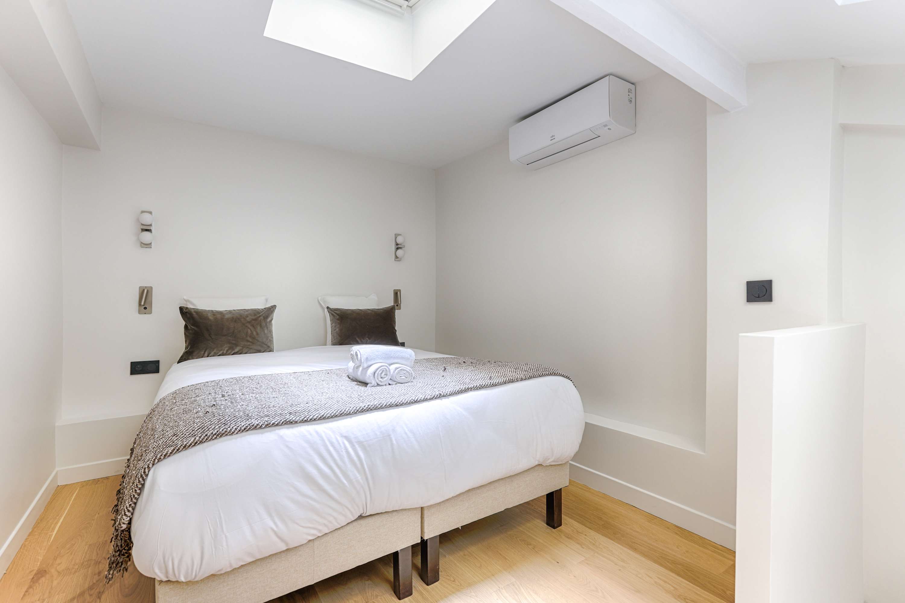Luxury Duplex Saint-Germain Notre Dame – photo 16