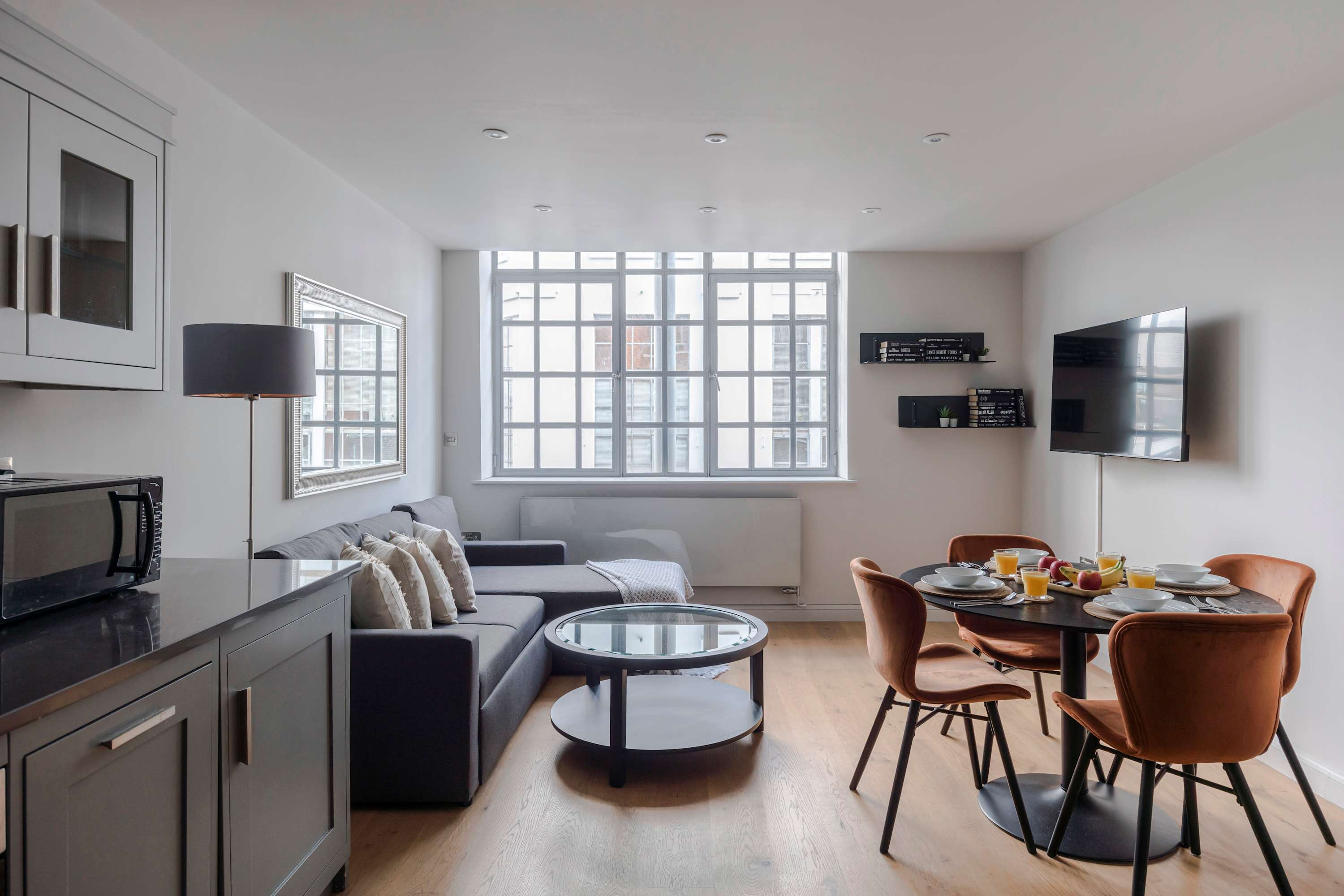 2-bed Apartment · Farringdon  · Lift  · Sleeps 6 in Eyre Street Hill, 6 EC1R - Property image 10 - VivreStays