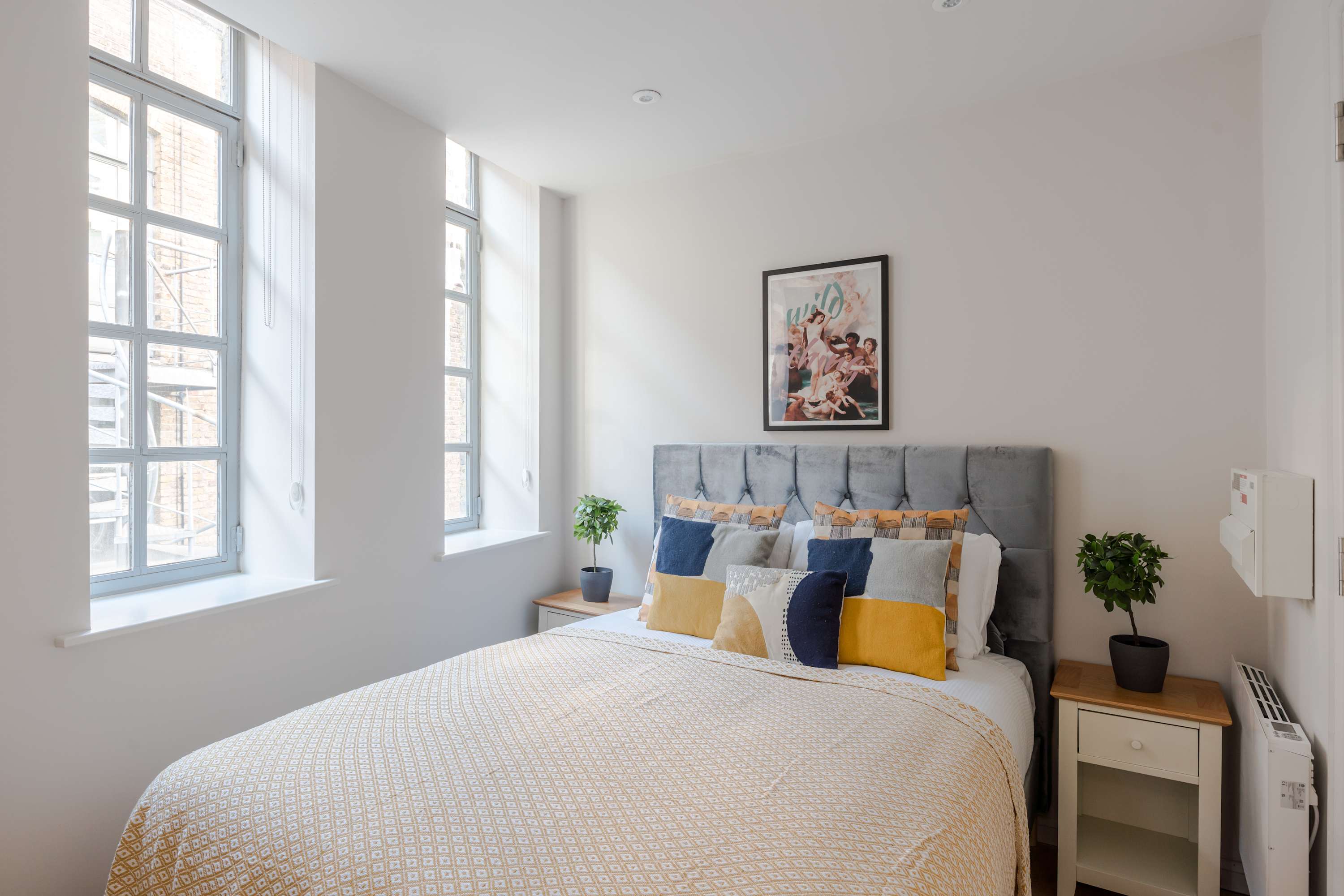 Clerkenwell 2-bed Apartment · Lift · Sleeps 4 in Eyre Street Hill, 7 EC1R - Property image 3 - VivreStays