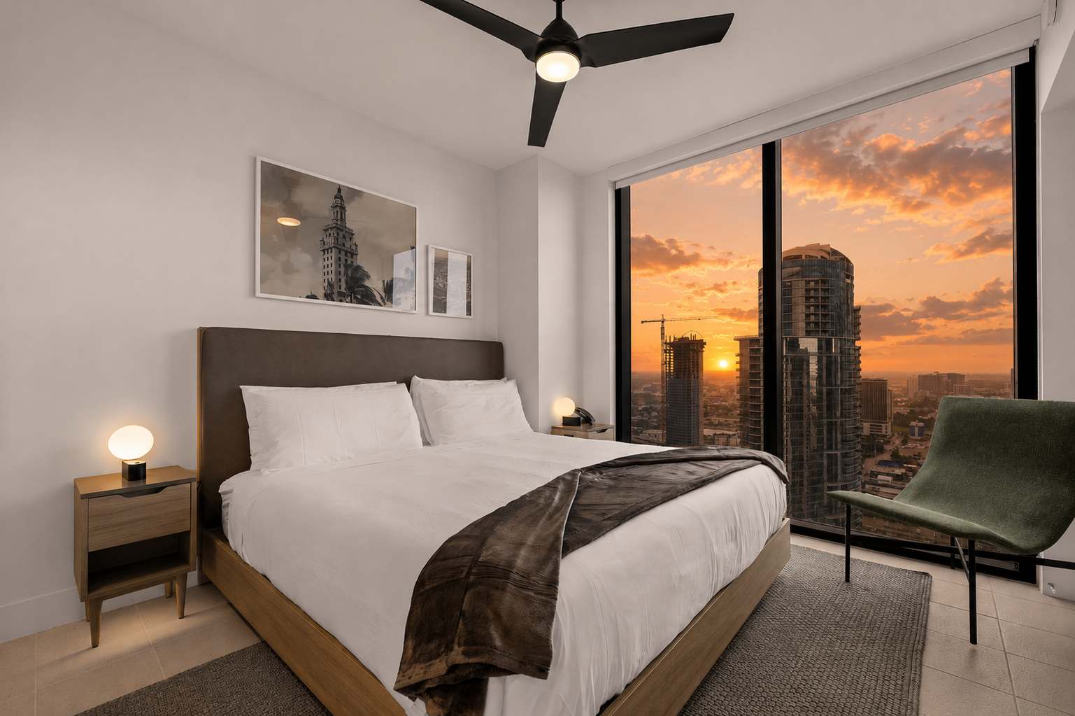 Chic 1BR · Free Transit · Near FIFA Fan Fest