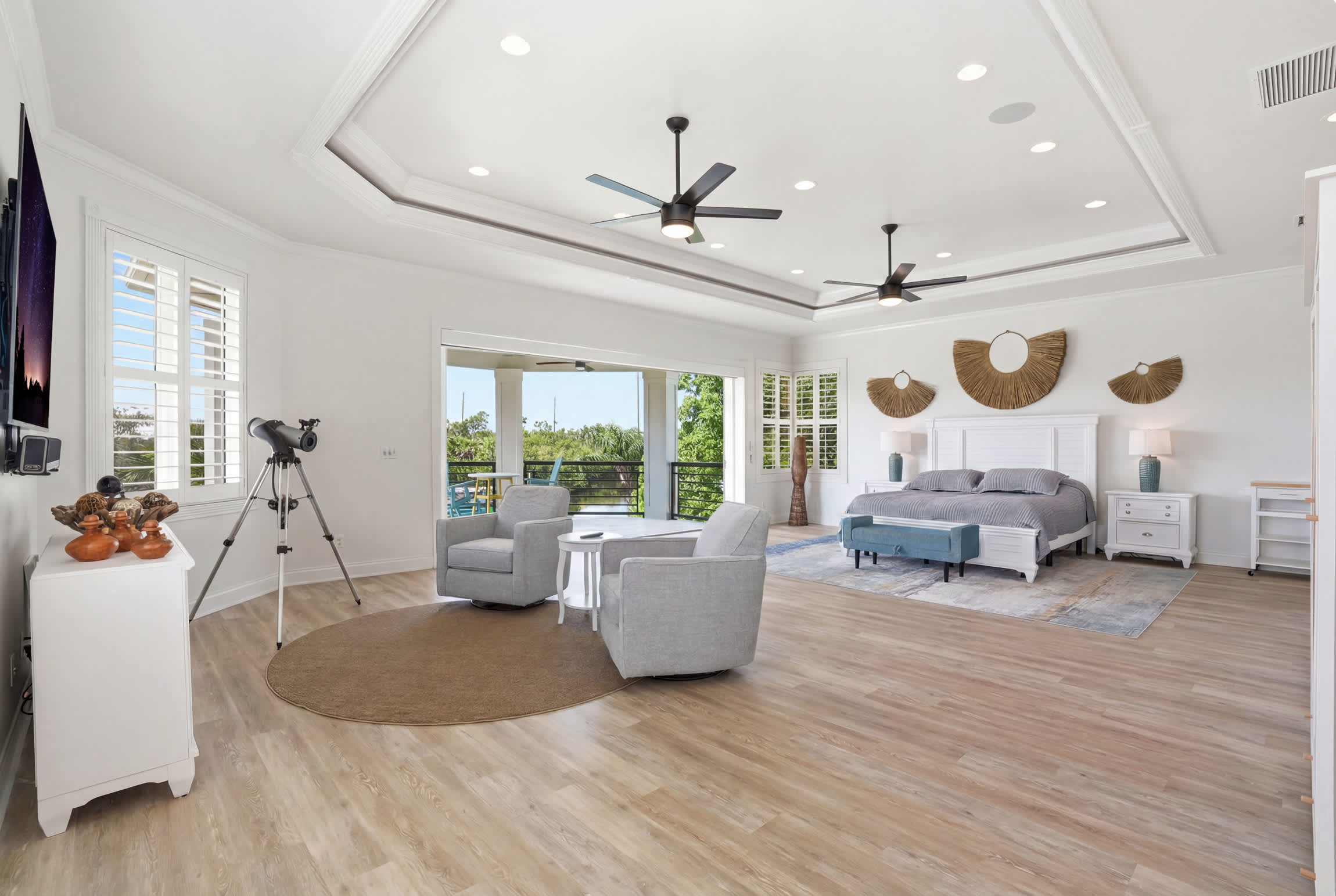 Riverfront Retreat with Pool Spa Dock | Photo 31