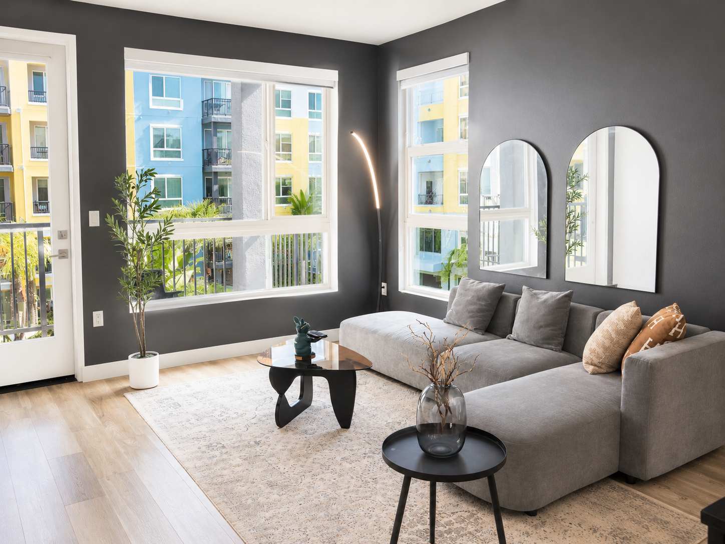 Serene Apartment 10 Min to Disneyland | Pool & Gym