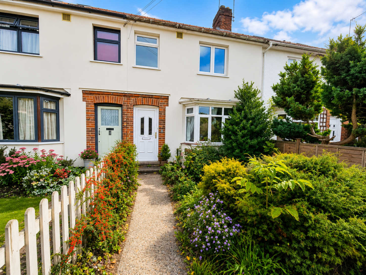 Spacious 4 Bedroom Home in Cambridge