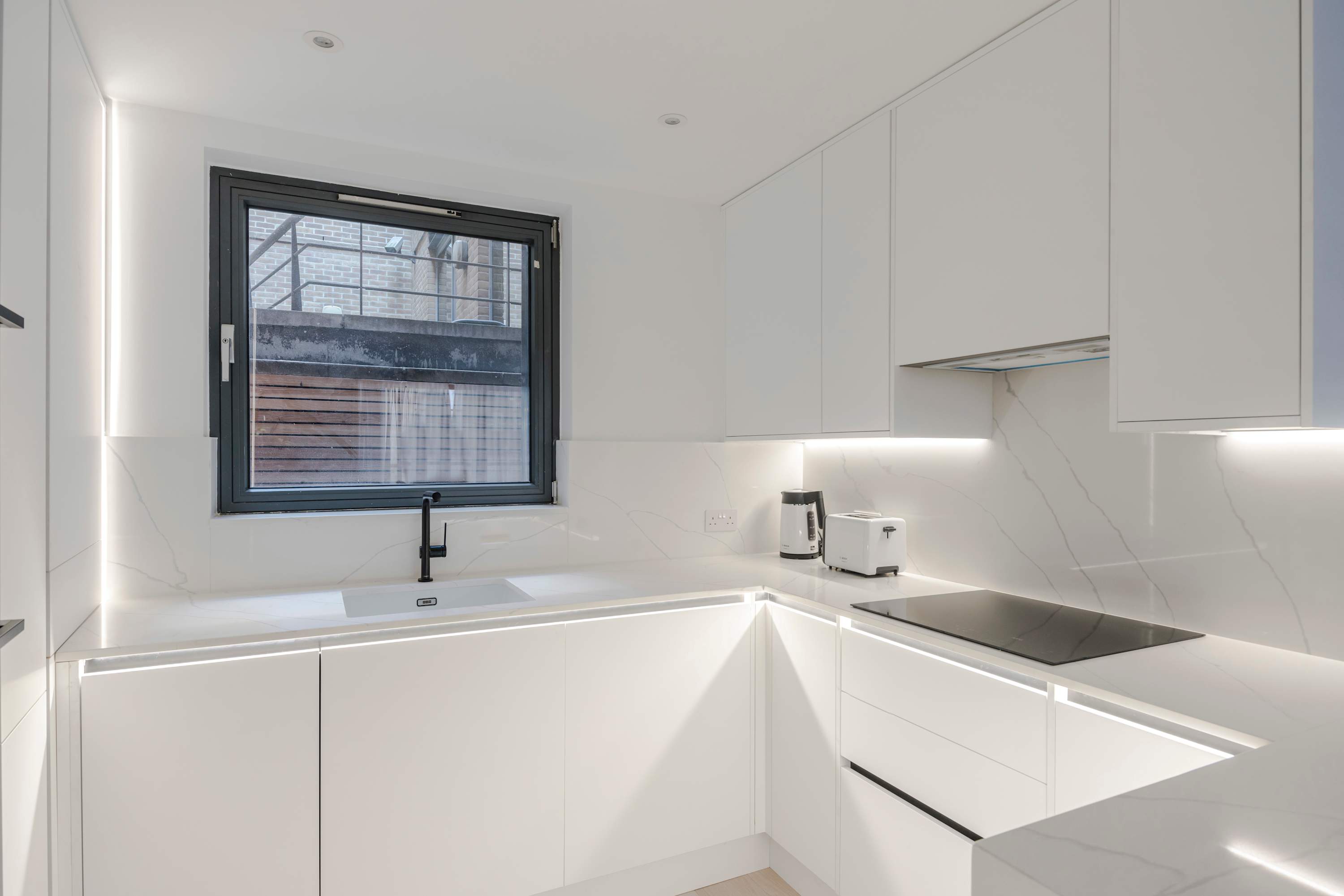 Fitzrovia 2-Bed · Lift · West End · Sleeps 6 in Booth's Place , 1 W1T 3AF - Property image 17 - VivreStays