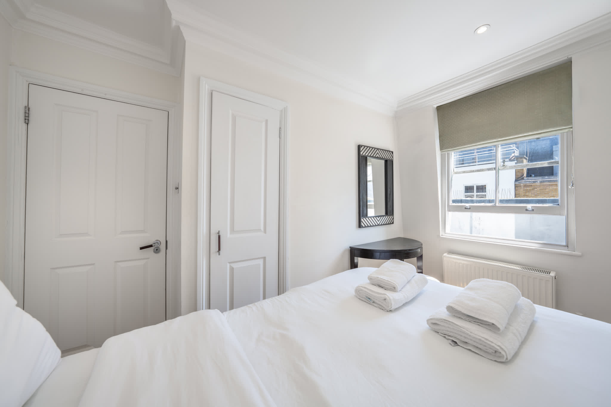 Cozy 2-Bedroom Loft next to Park Lane in Hertford Street W1J 7SS - Property image 7 - VivreStays