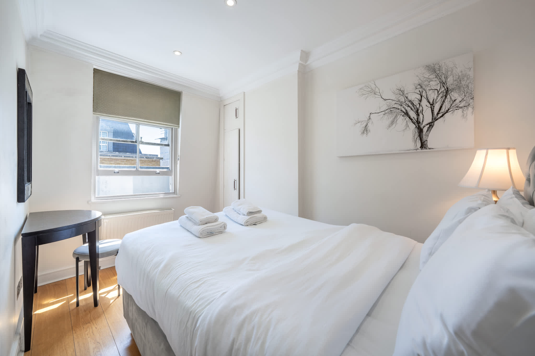 Cozy 2-Bedroom Loft next to Park Lane in Hertford Street W1J 7SS - Property image 6 - VivreStays