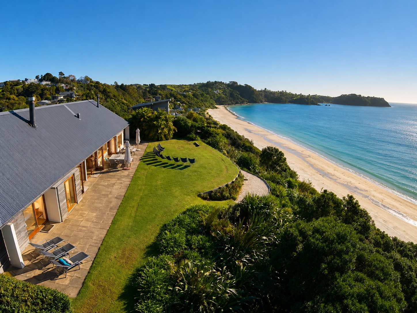 The Pah - Elevated Onetangi Retreat with Sea Views — Onetangi, Auckland — vacation rental