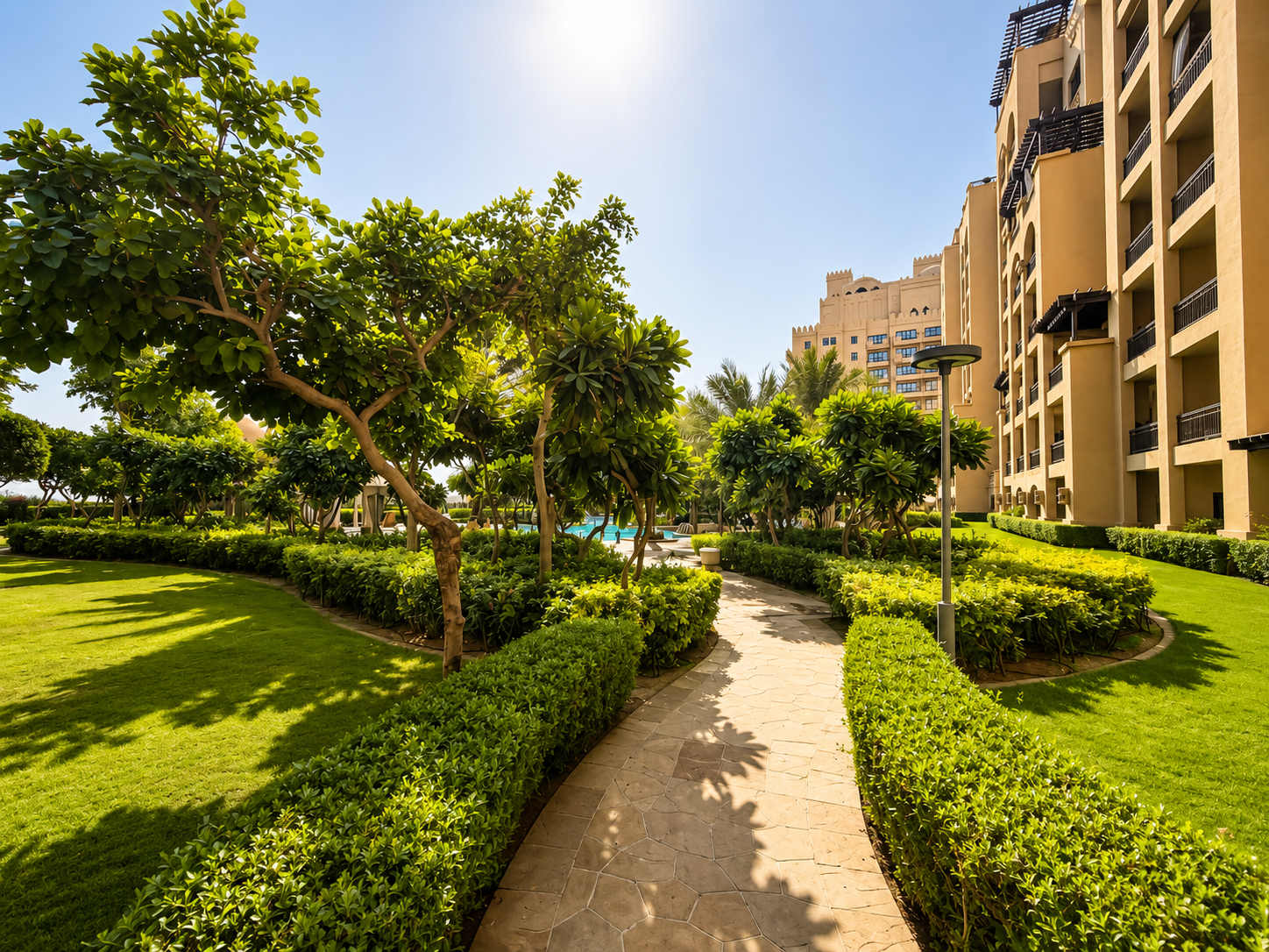 Sea View Beach Front Apartment Fairmont Palm - Image 38