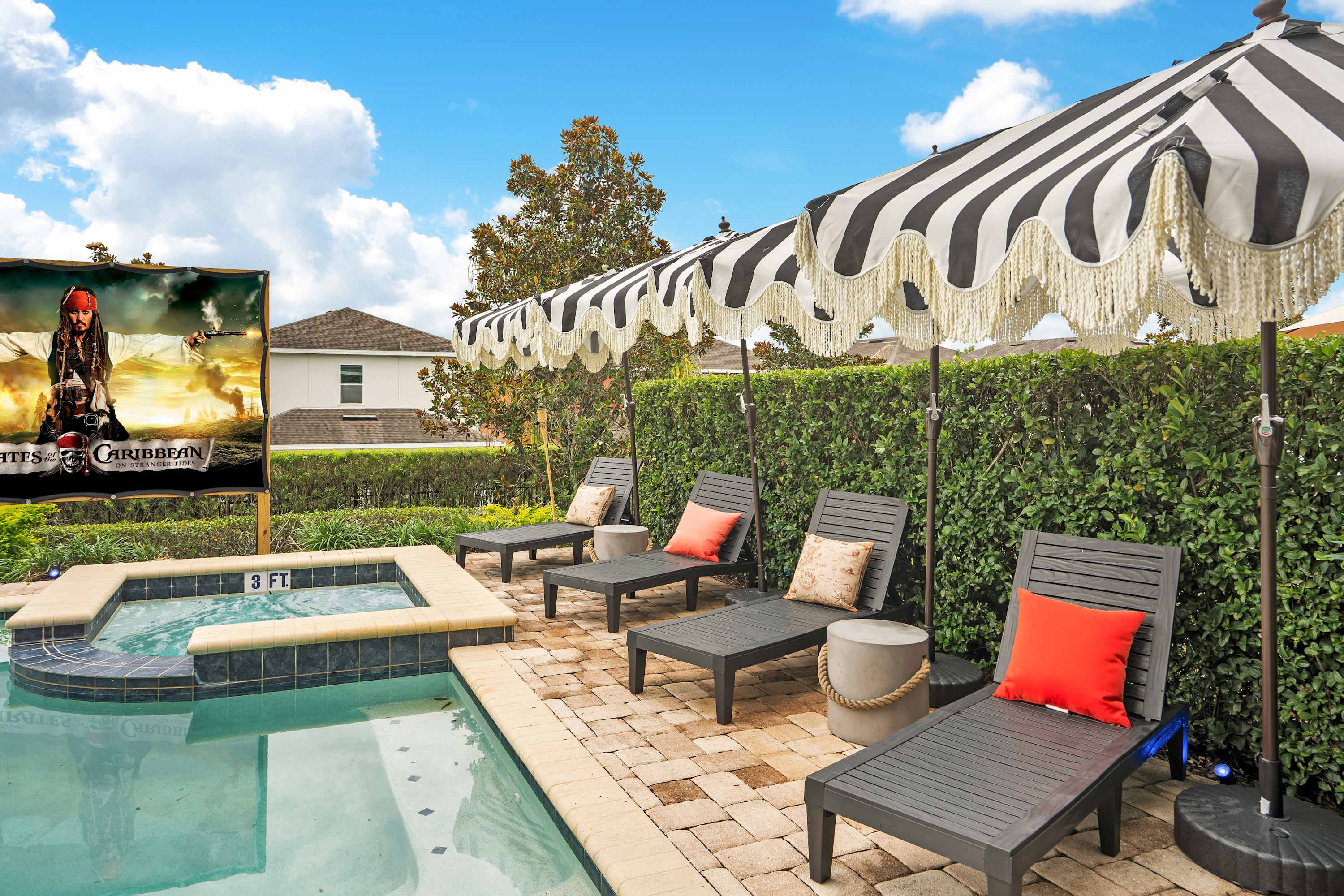 Themed 8BR retreat pool hot tub game room