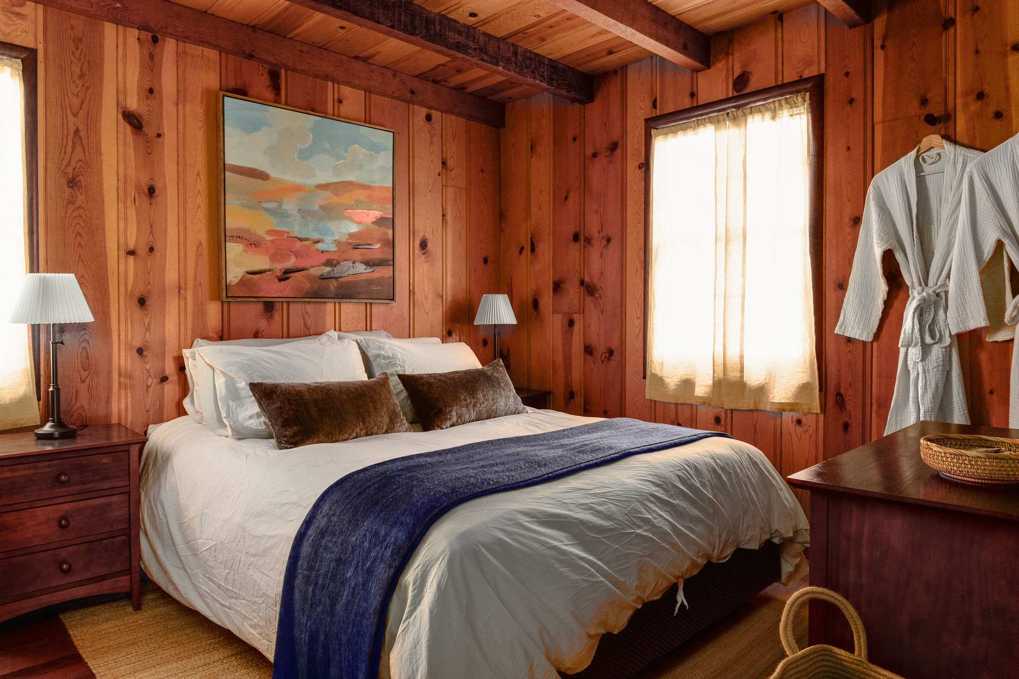The Writer's Cabin in Lake Arrowhead Woods 5