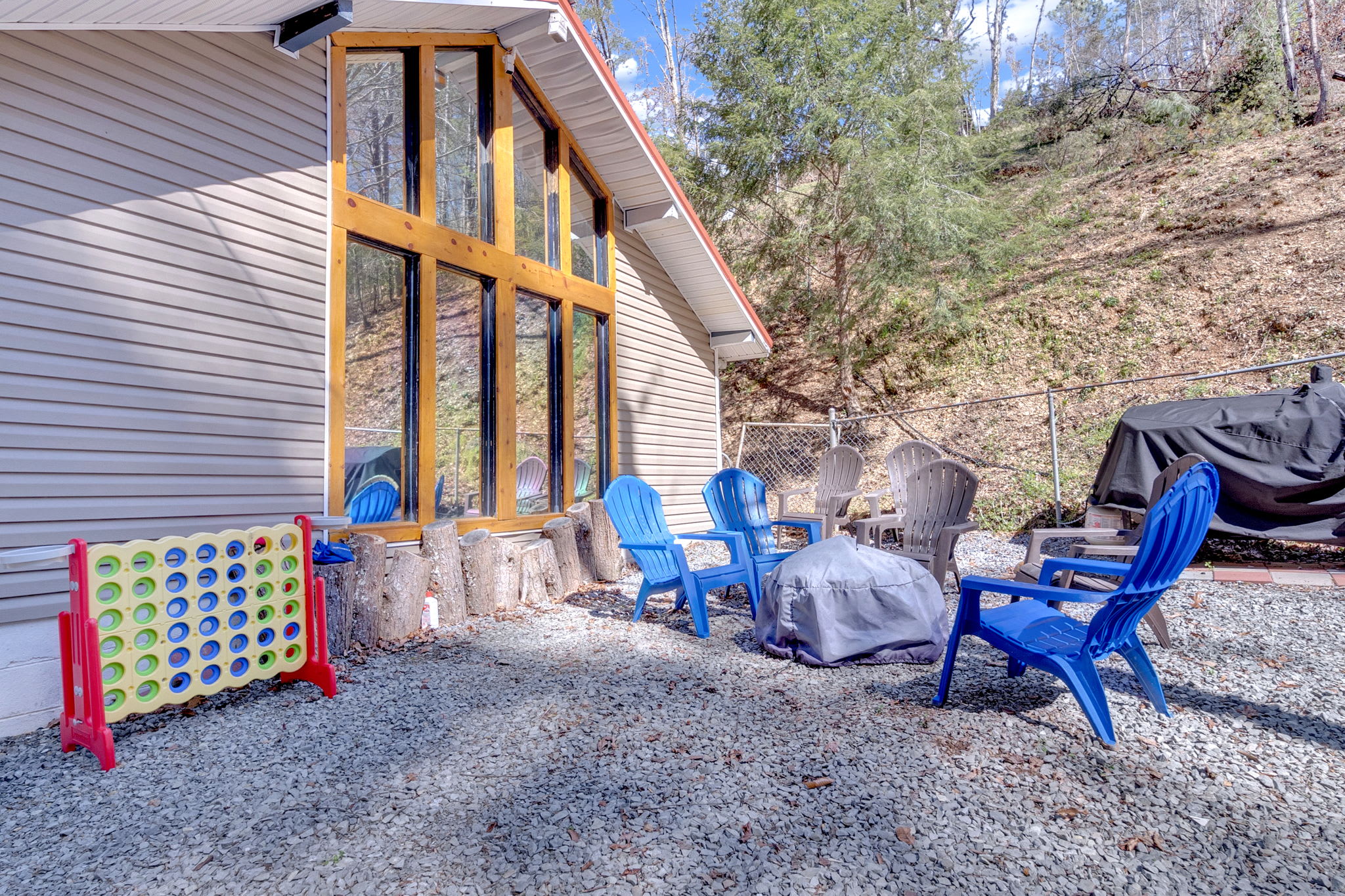 Family Oasis – photo 5