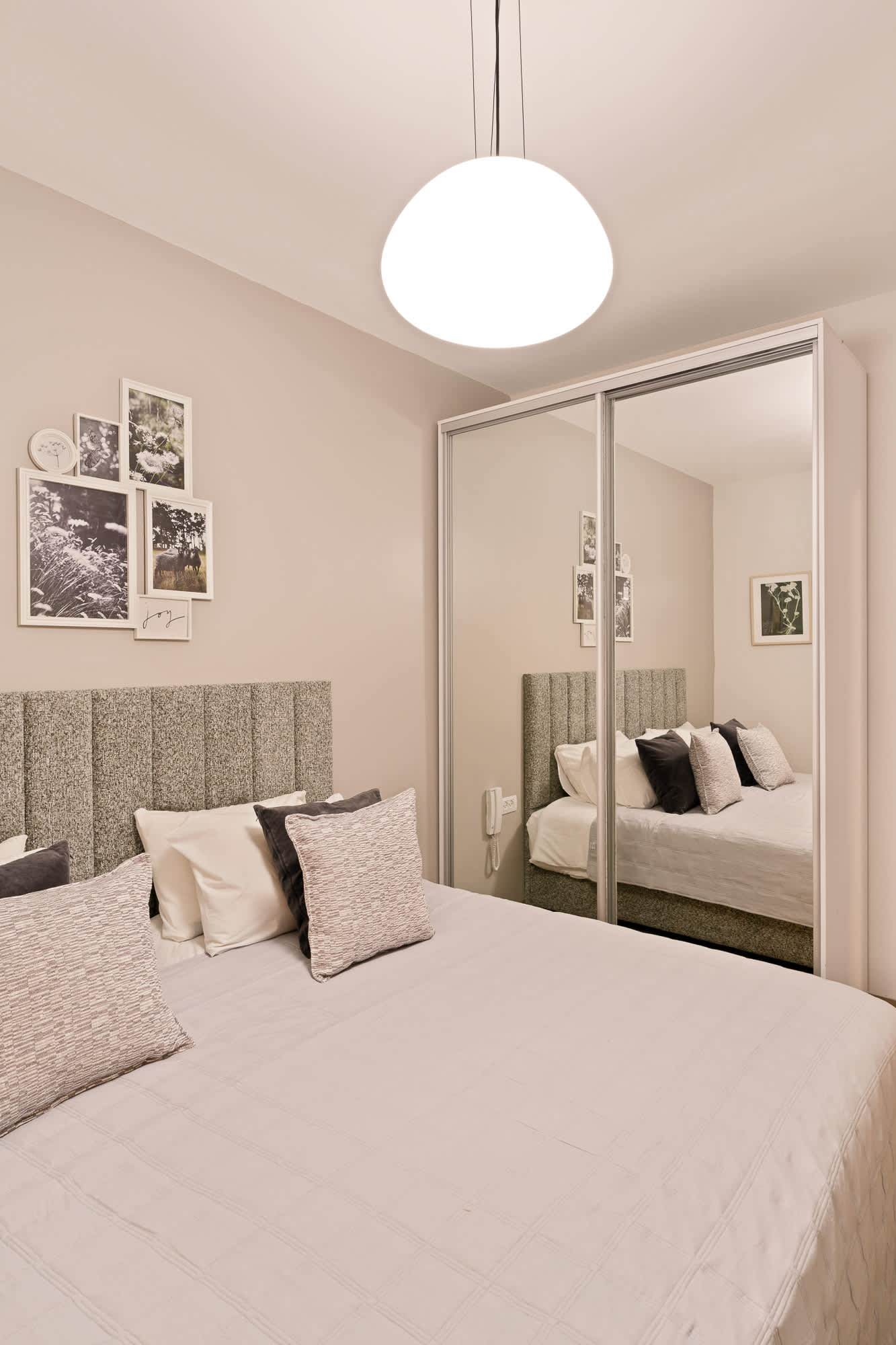 Luxurious 1BDR Terrace Parking in City Central photo 7