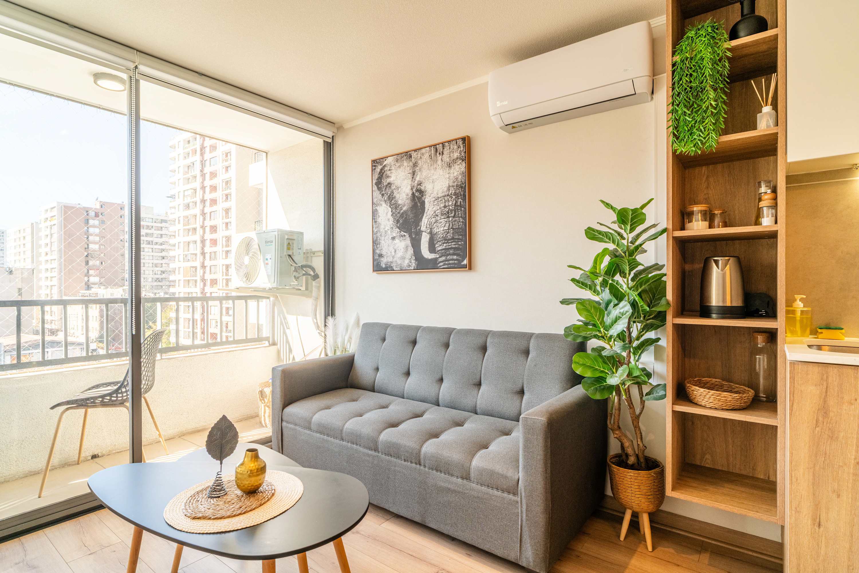 HOM 1-bed with terrace and A/C · Santiago Centro — Santiago, Santiago Metropolitan — vacation rental