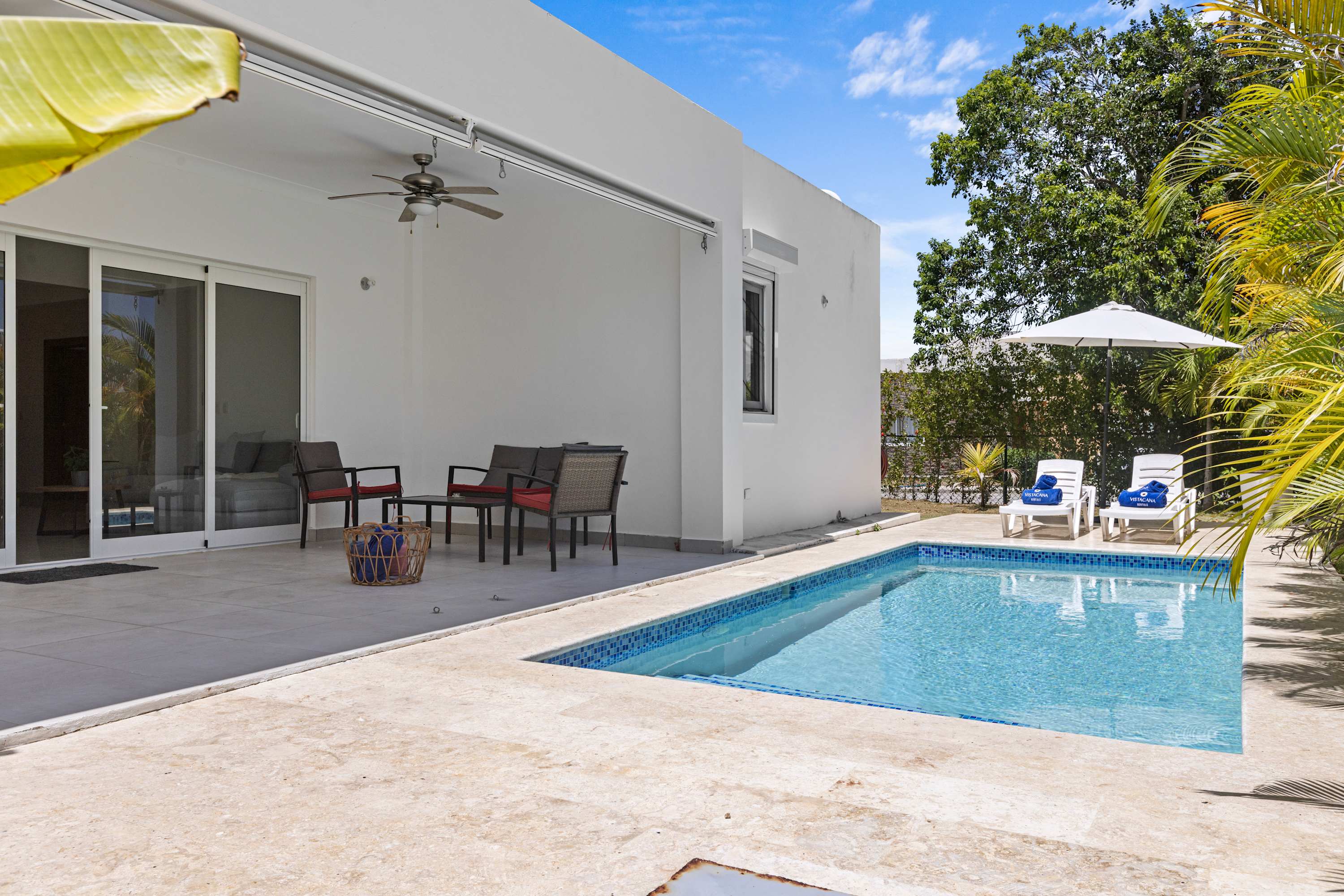 Modern 3BR Villa with Private Pool in Oasis del Lago by Vistacana Rentals — Punta Cana, La Altagracia Province — vacation rental