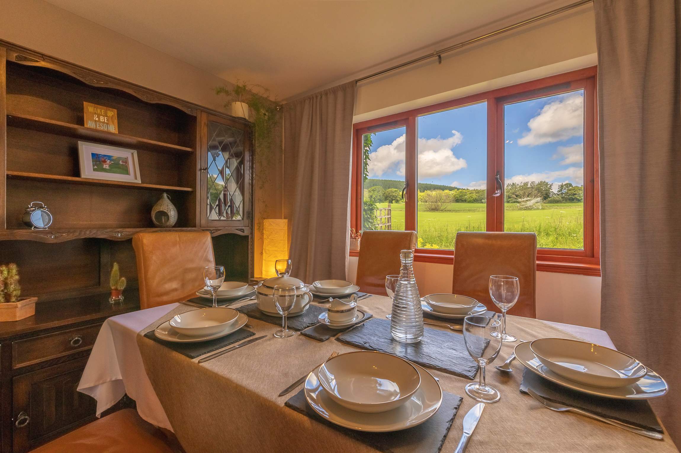5-Bed Highland Lodge | NC500| Sleeps 10 in N/A IV17 0XN - Property image 4 - VivreStays