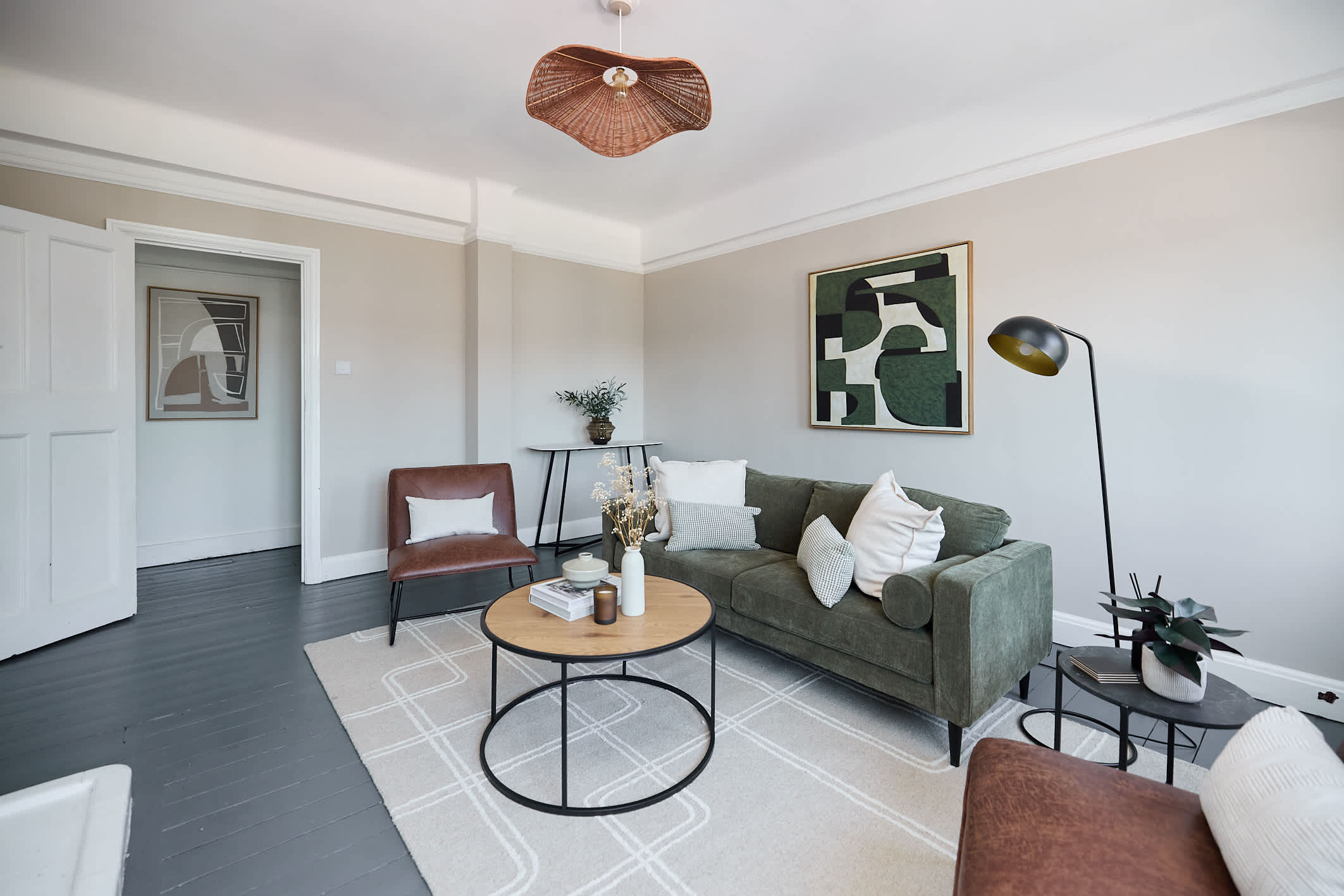 The Green Room on New Park serviced apartment - London - VivreStays