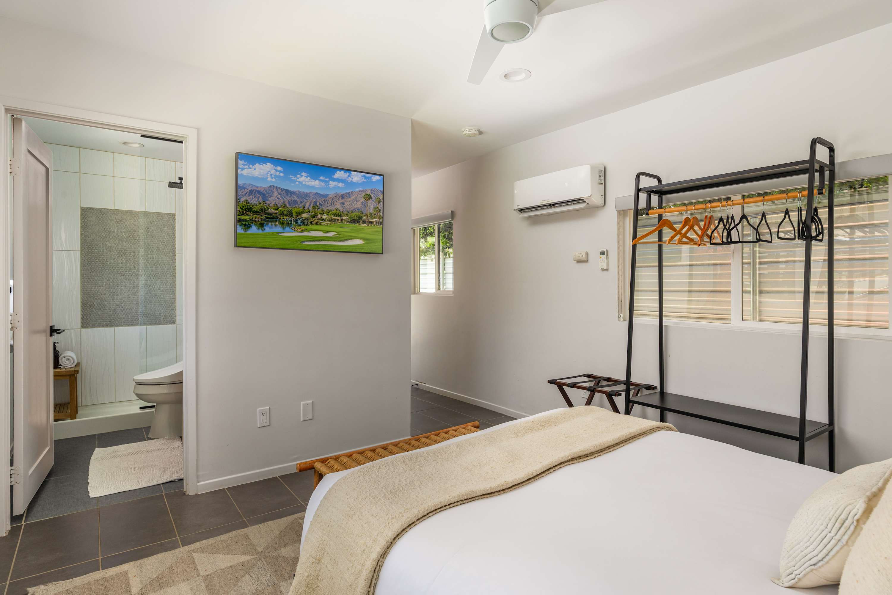Casita (Bedroom 5) | Desert Charmer in Palm Springs, California by Luxus Vacation Properties
