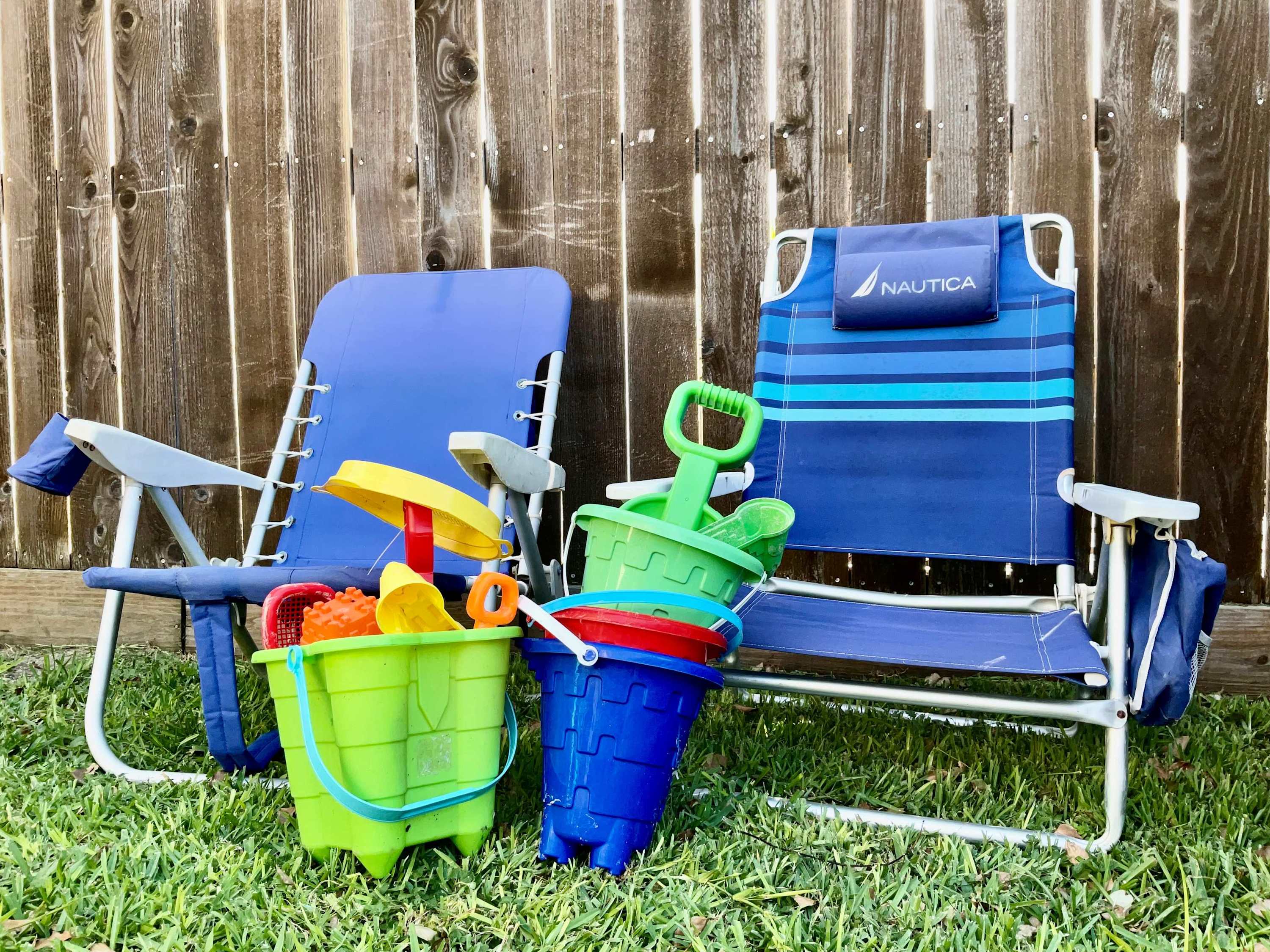 Everything you need for a day at the beach, right at your fingertips