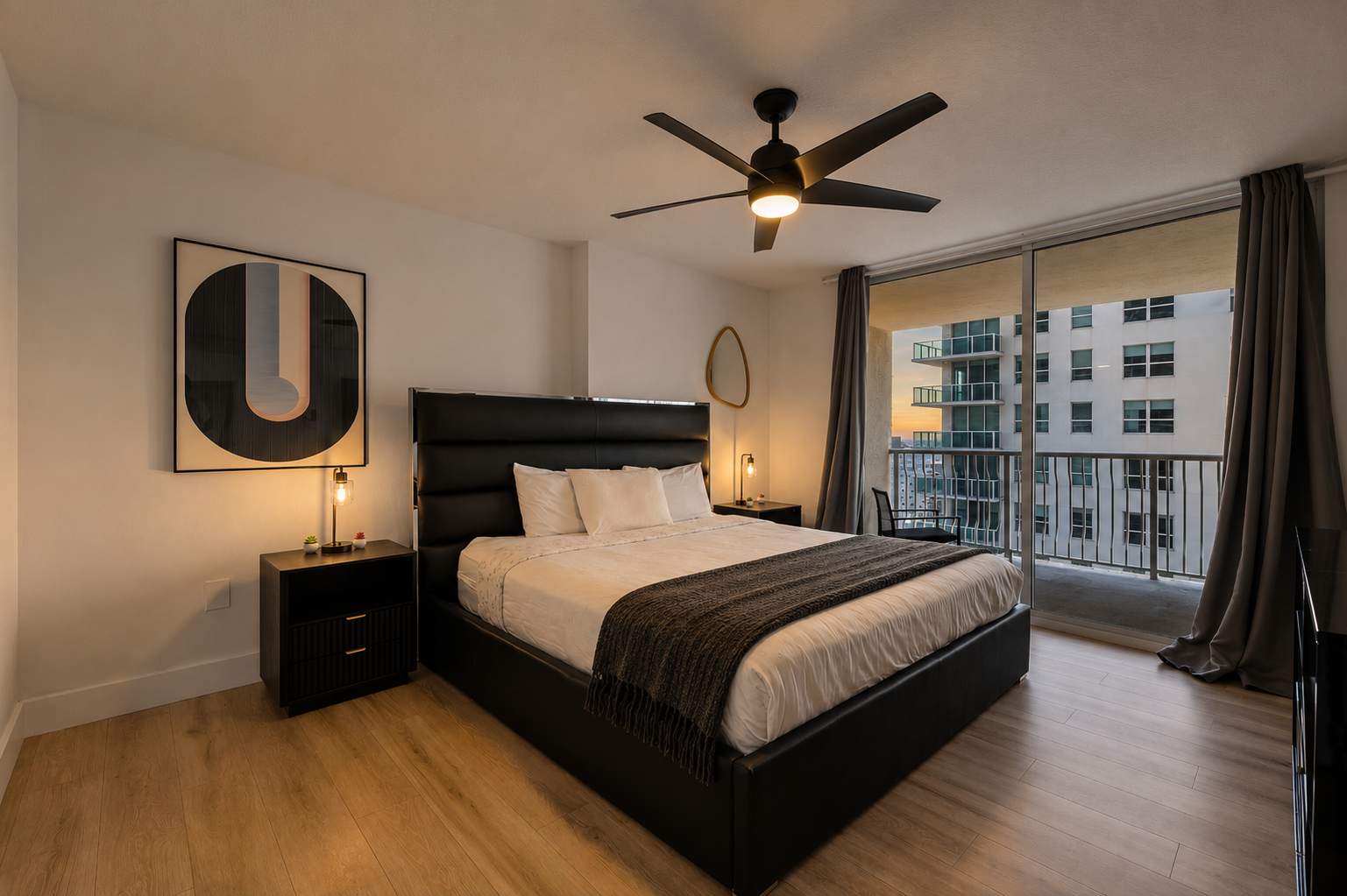 Luxury Brickell 1BR With City Views & Rooftop Pool