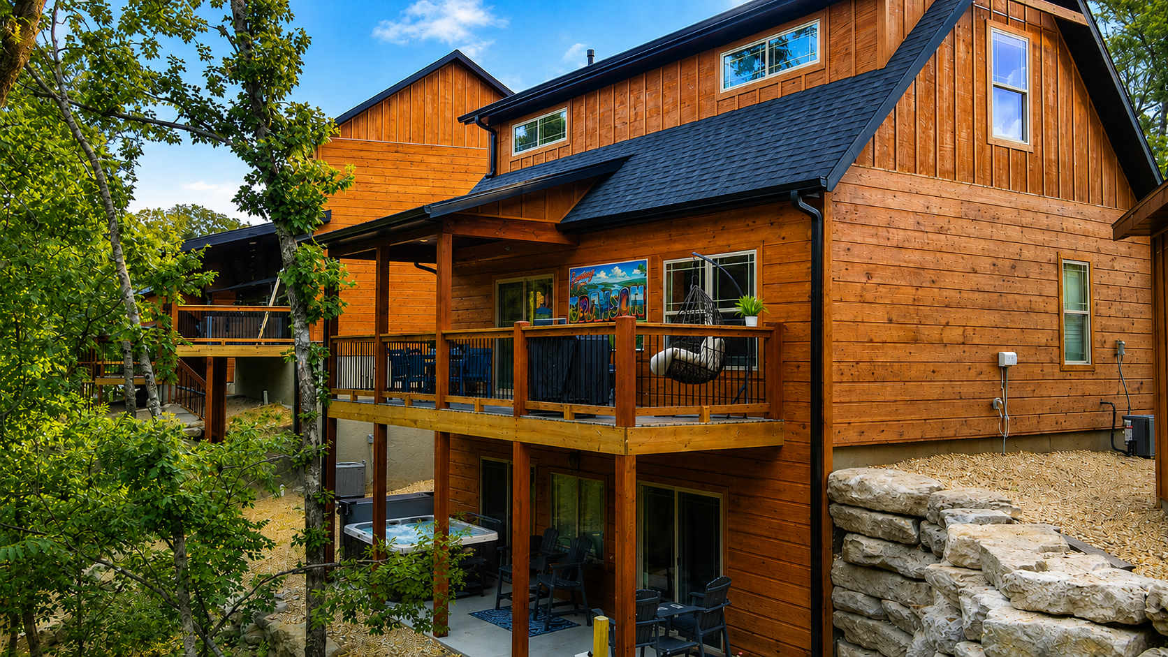 213 Stunning, Gameroom, creek, walk to lazy river