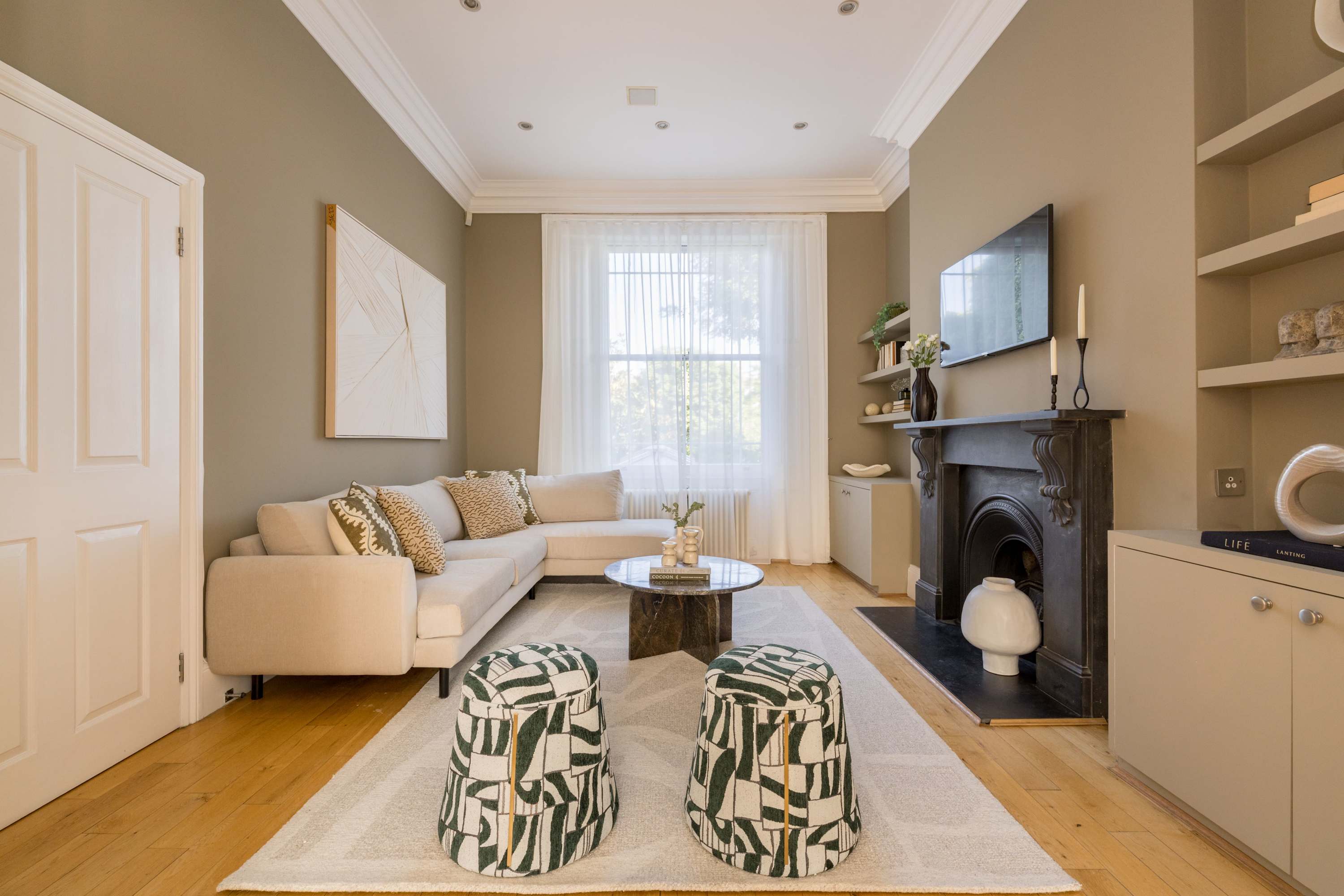 The Steele Blue House serviced apartment - London - VivreStays