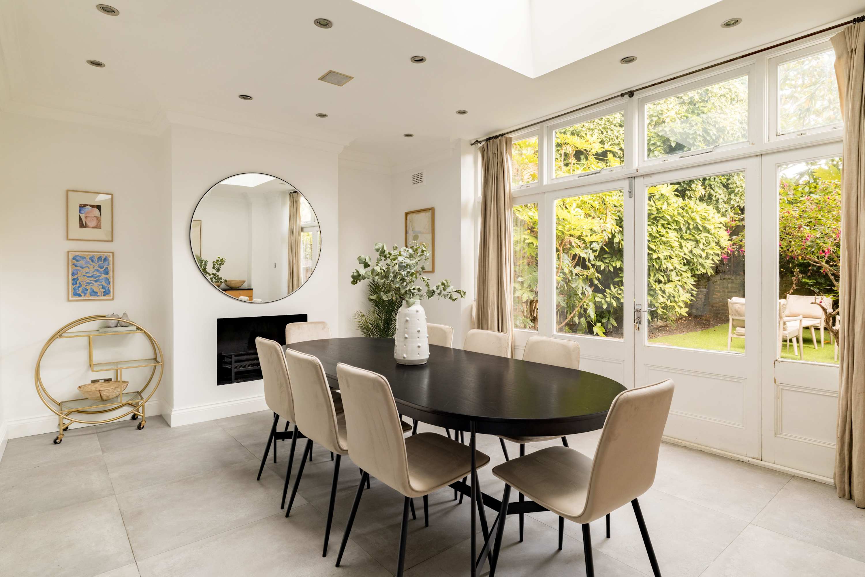 The Steele Blue House in Steele's Road 22 NW3 4SH - Property image 15 - VivreStays