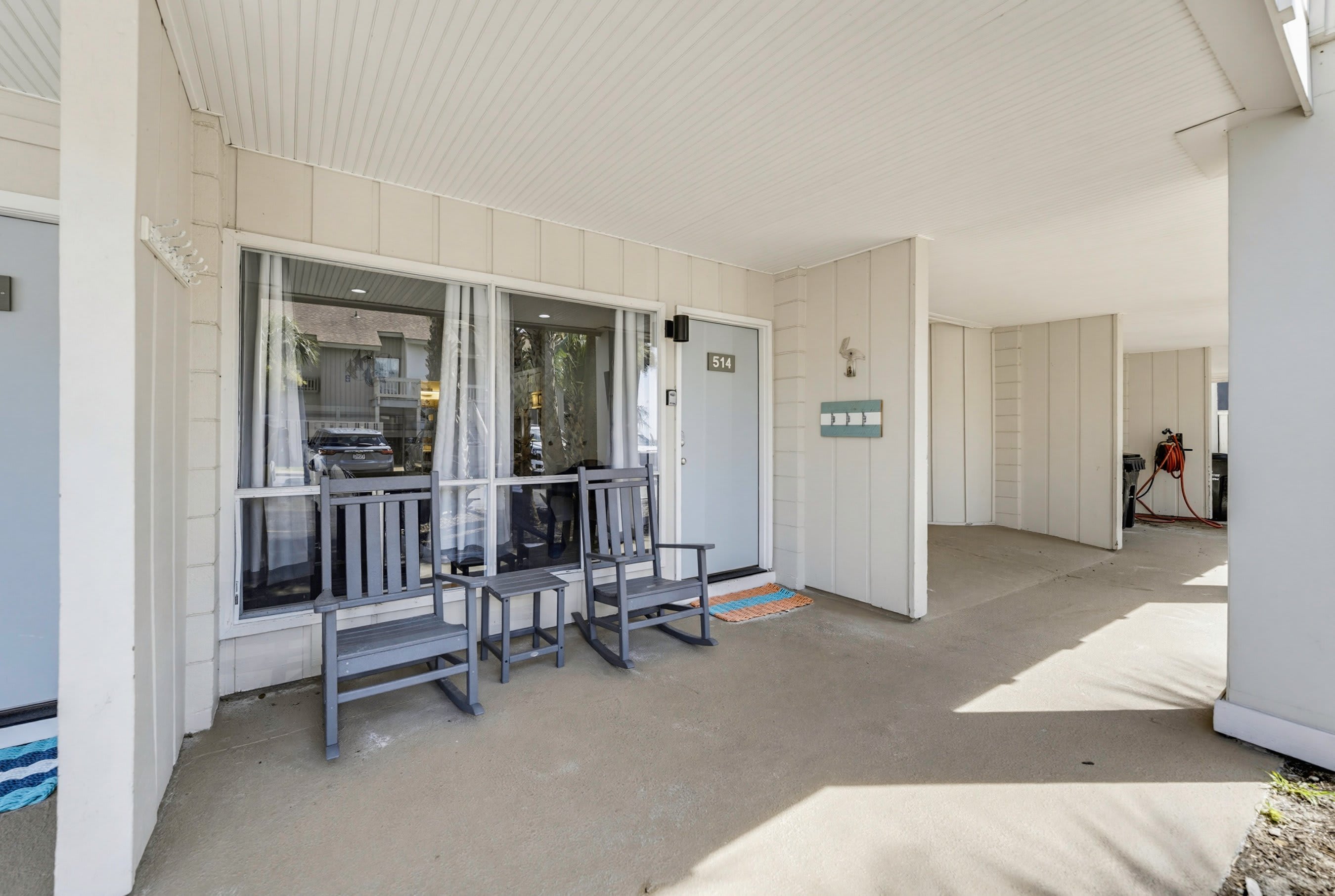 514 Sunsuite 2