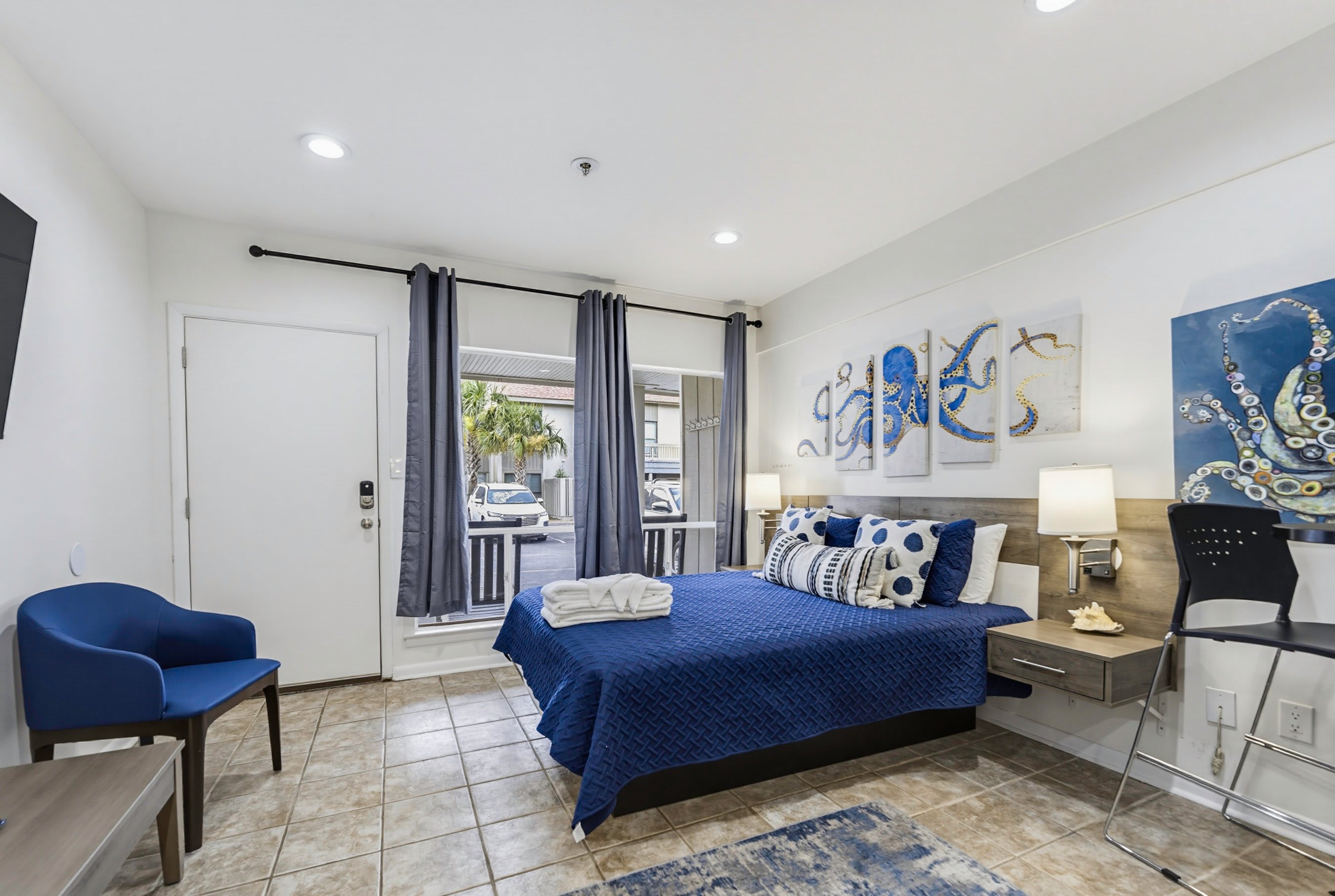 514 Sunsuite 3