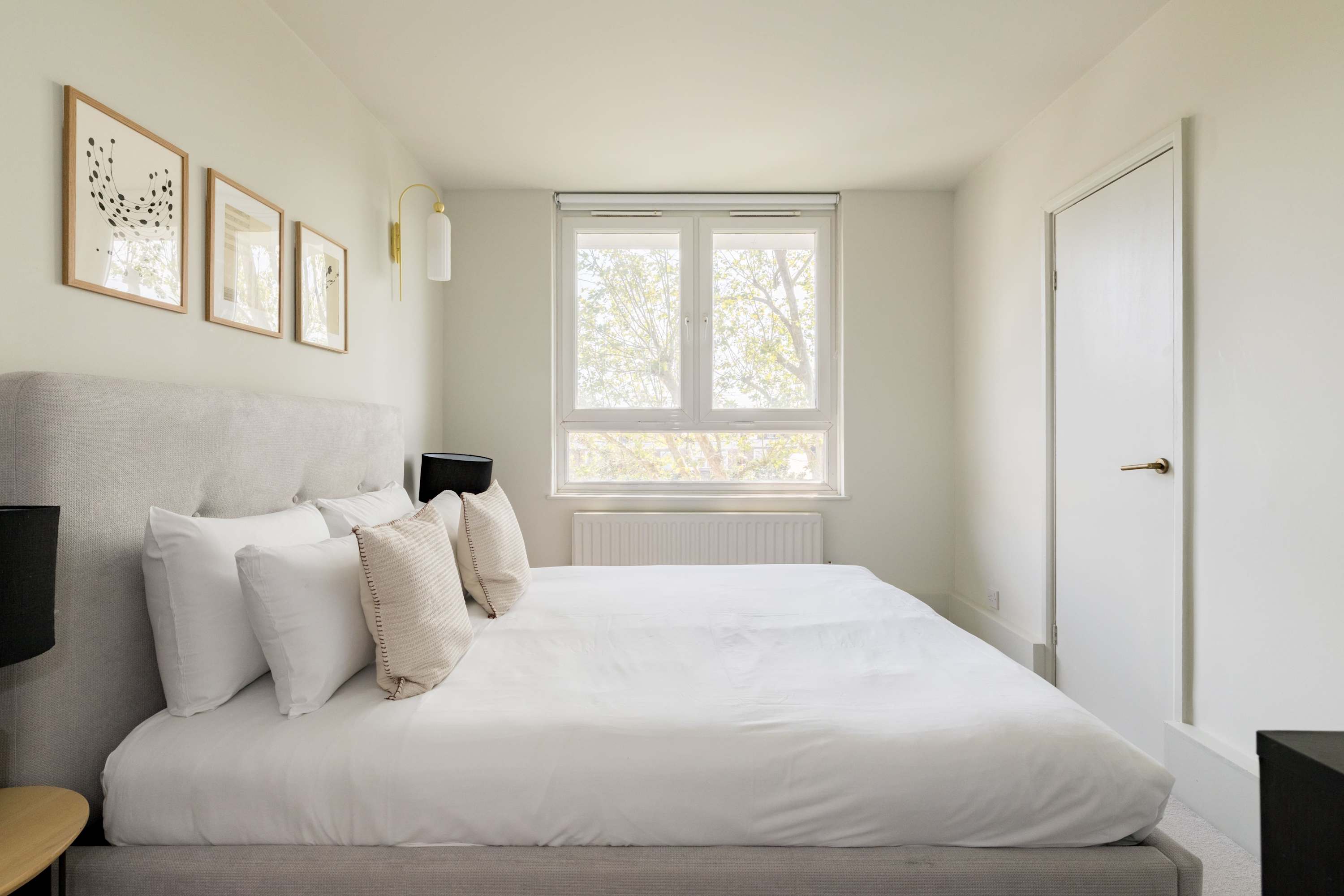 Take Five on the Green in 65 Hathersage Court, Newington Green N1 4RF - Property image 10 - VivreStays