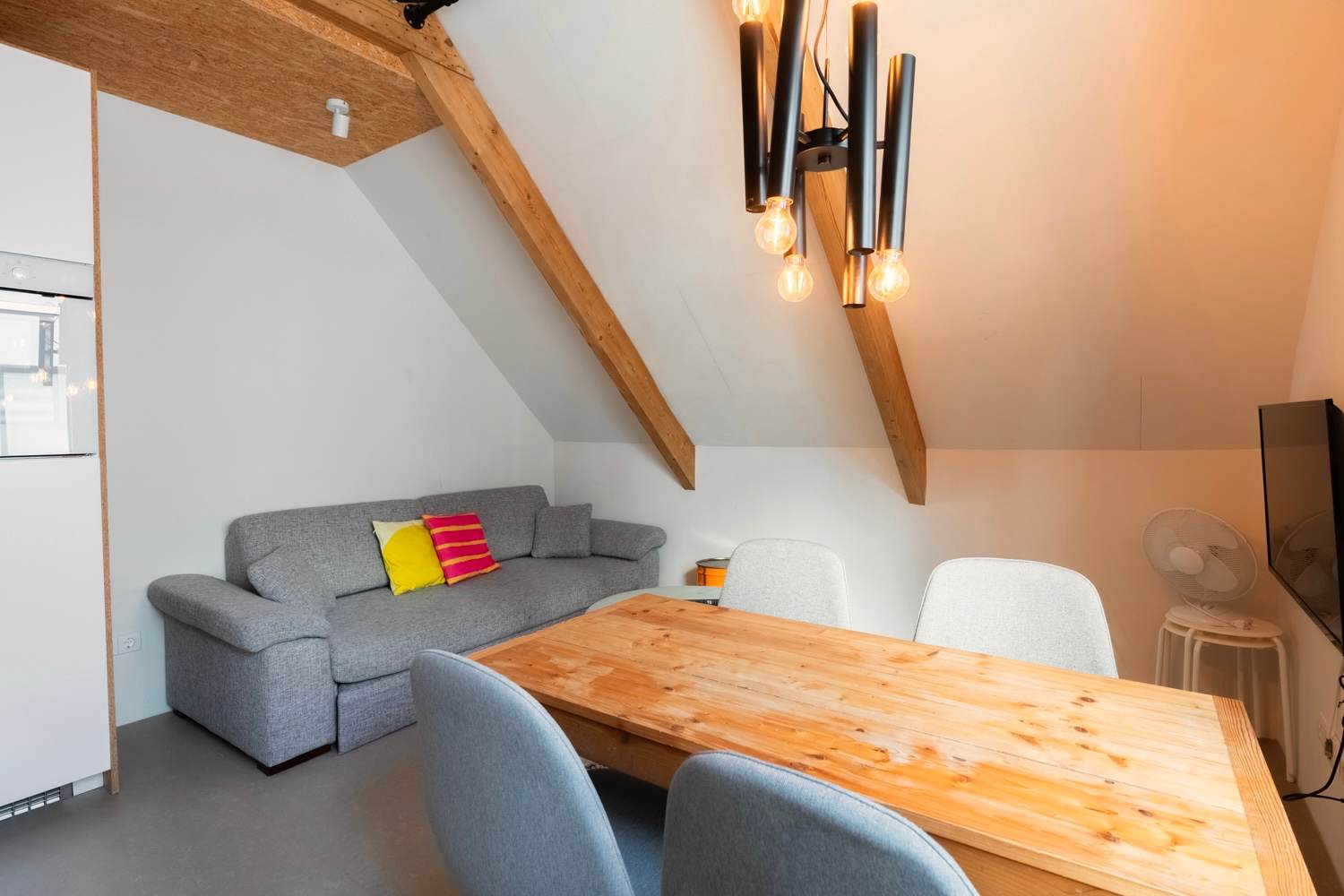 Light Hideaway (45sqm) near BER Airport