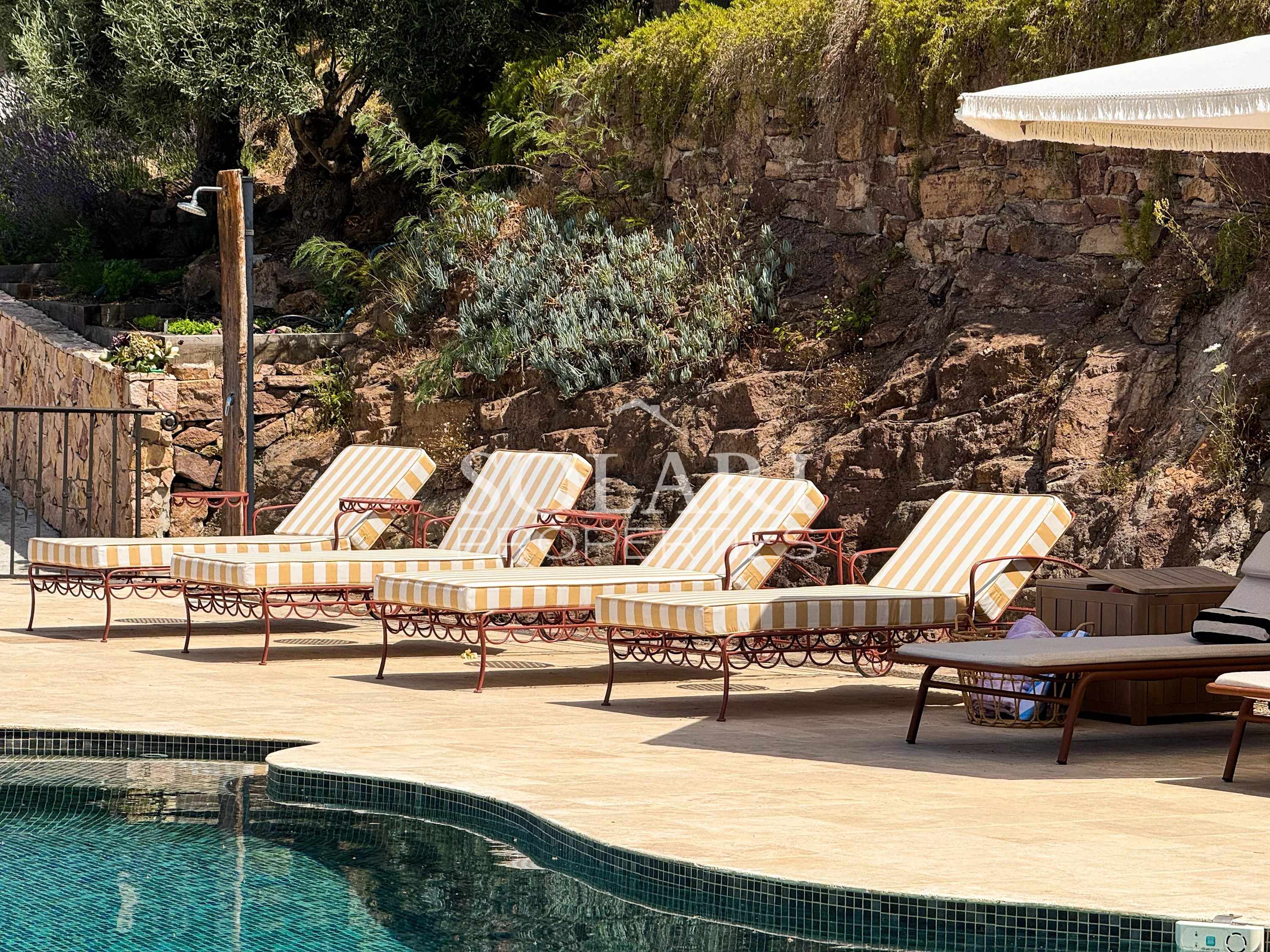 View 9