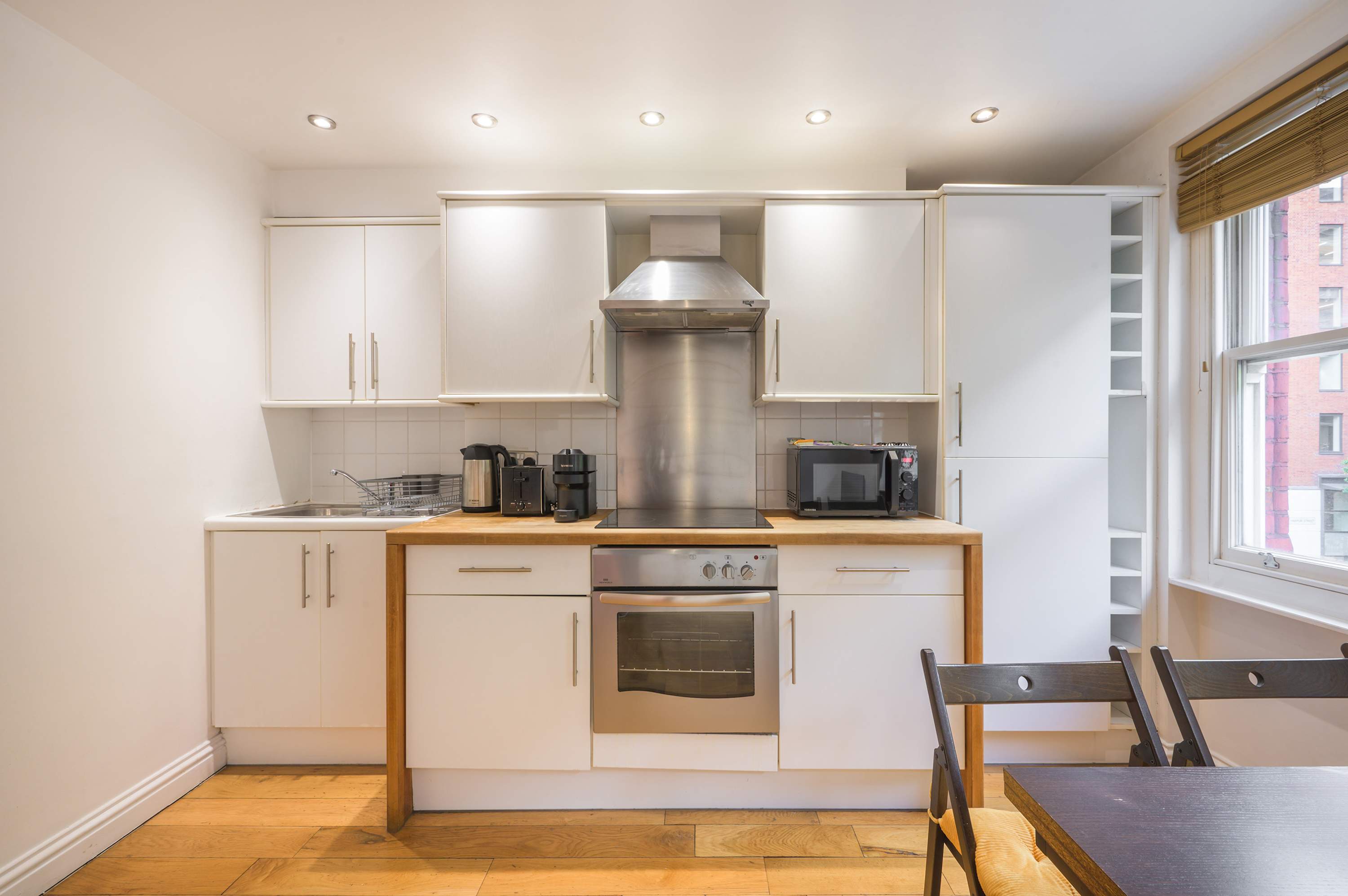 Holborn 1-Bed · Bloomsbury · Sleeps 3 in Theobalds Road, B WC1X - Property image 10 - VivreStays