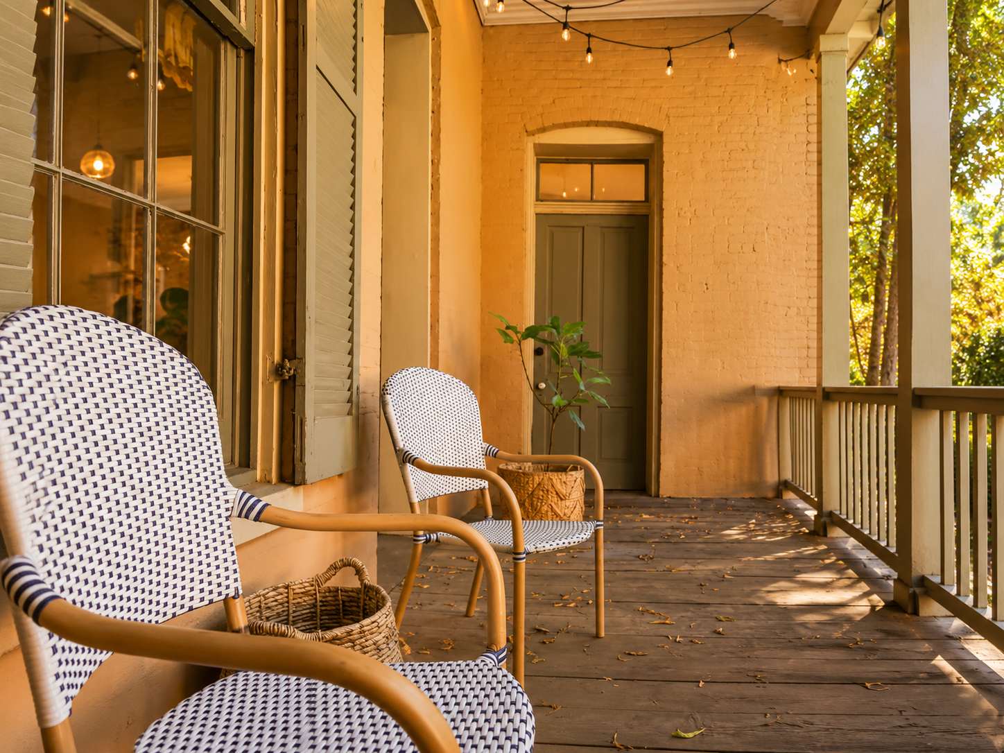 Relaxing home w/ poker lounge & spacious backyard!