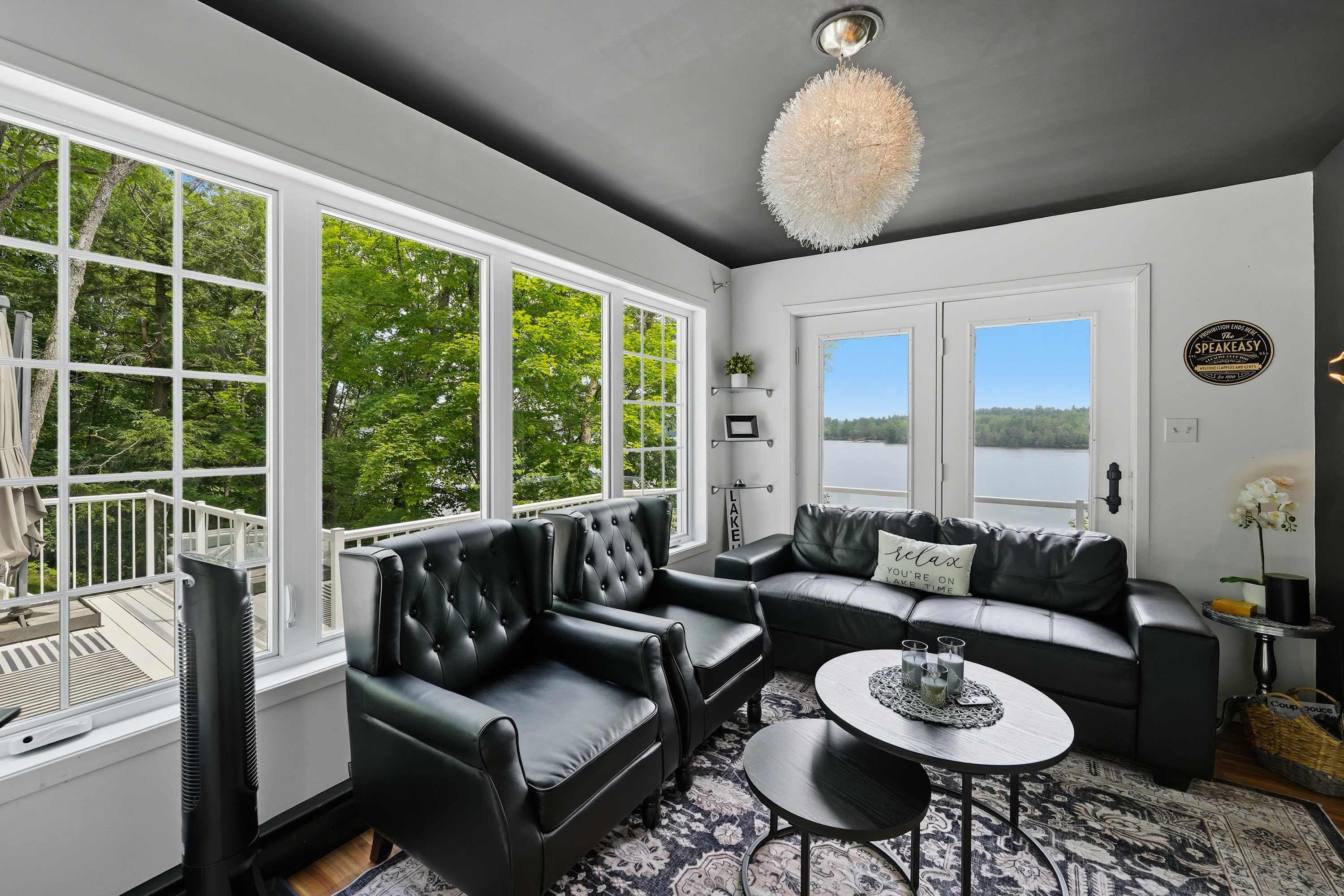 Beautiful Chalet Magog - Picture 6