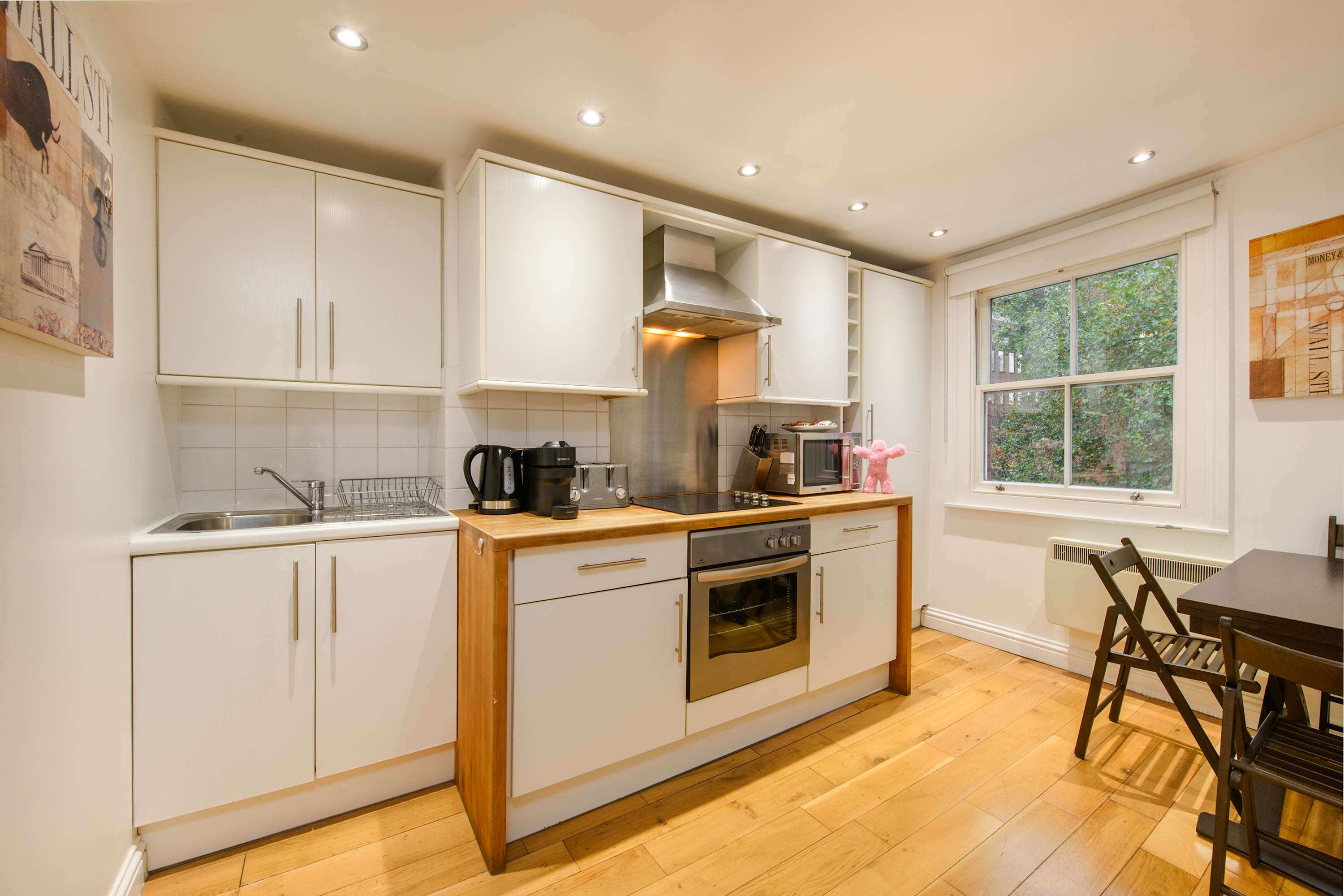 Holborn 1-Bed · West End · Sleeps 3 in Theobalds Road, C WC1X - Property image 14 - VivreStays