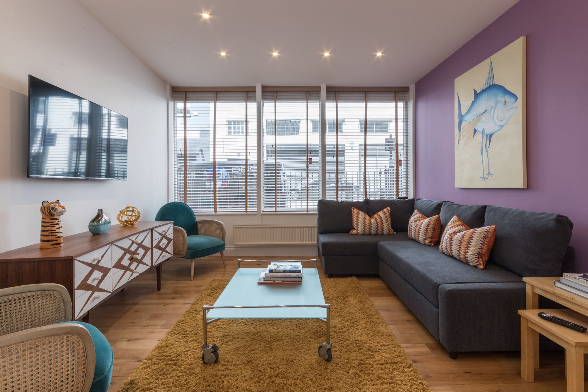 Fitzrovia Duplex · 2-Bed · Private Patio Garden serviced apartment - UK - VivreStays