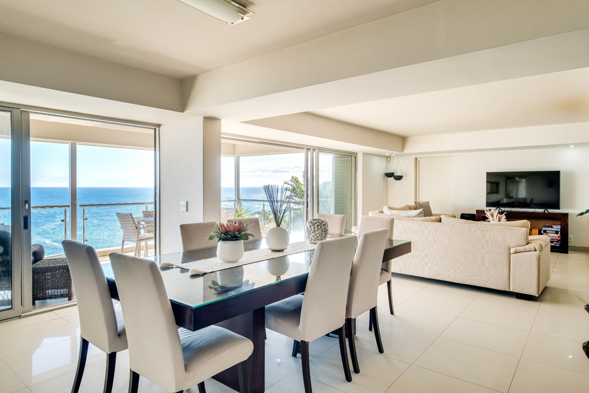 Llanduno Ocean View 3 Bed Apartment Portofino 7