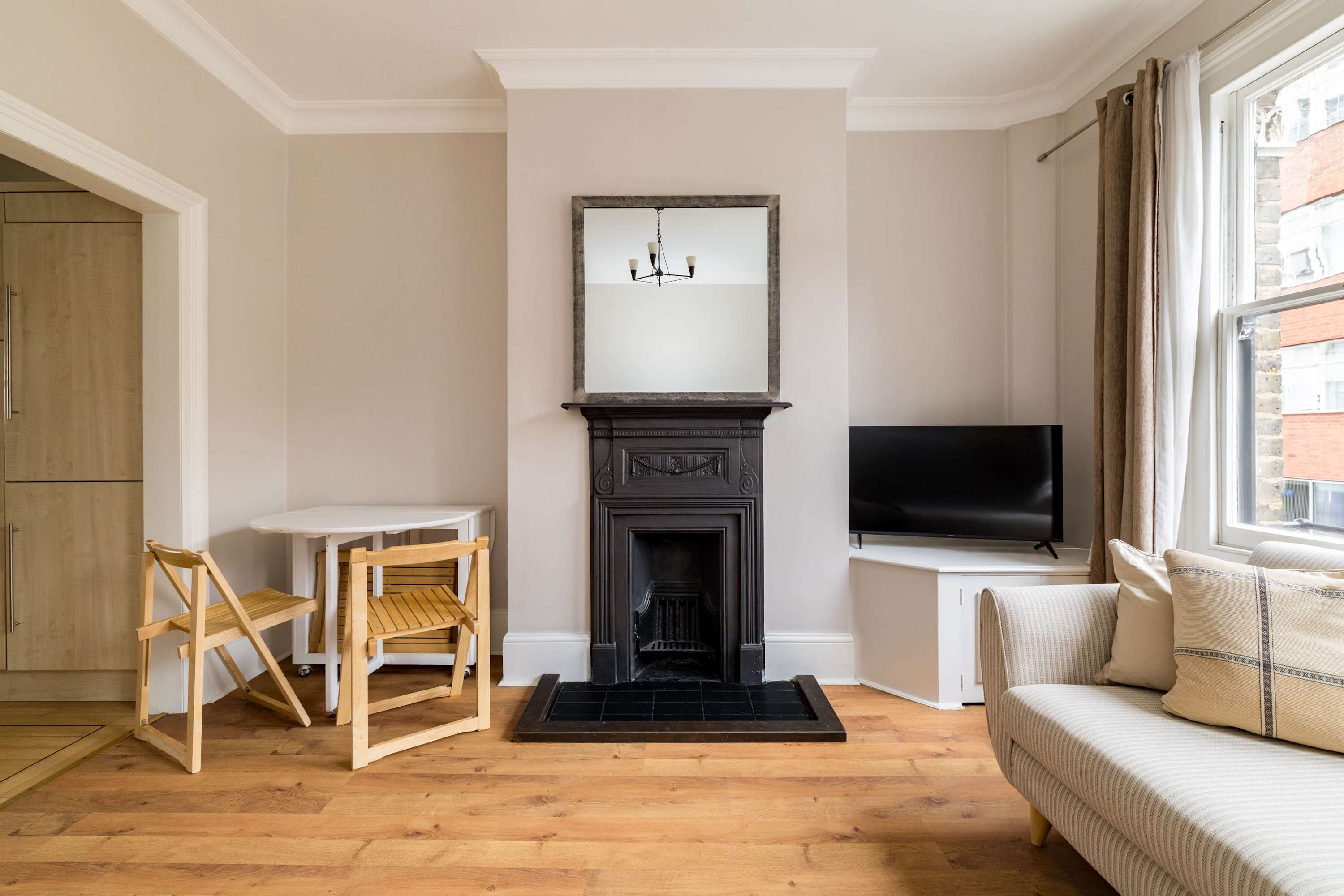 Brick & Beam on Tabard in Tabard Street 25a SE1 4LA - Property image 2 - VivreStays