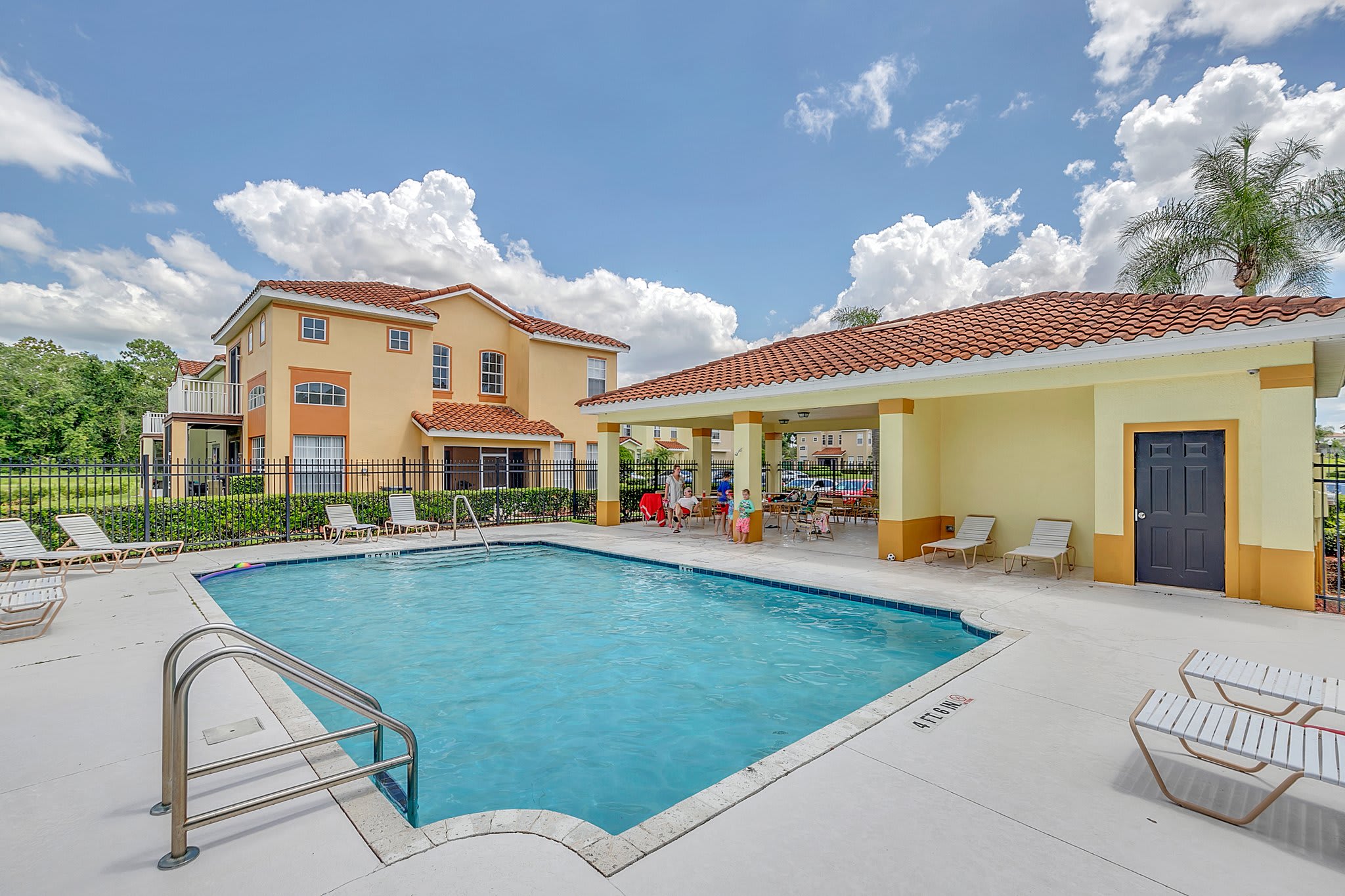 Vacation Home with Private Guest Suite Near Disney