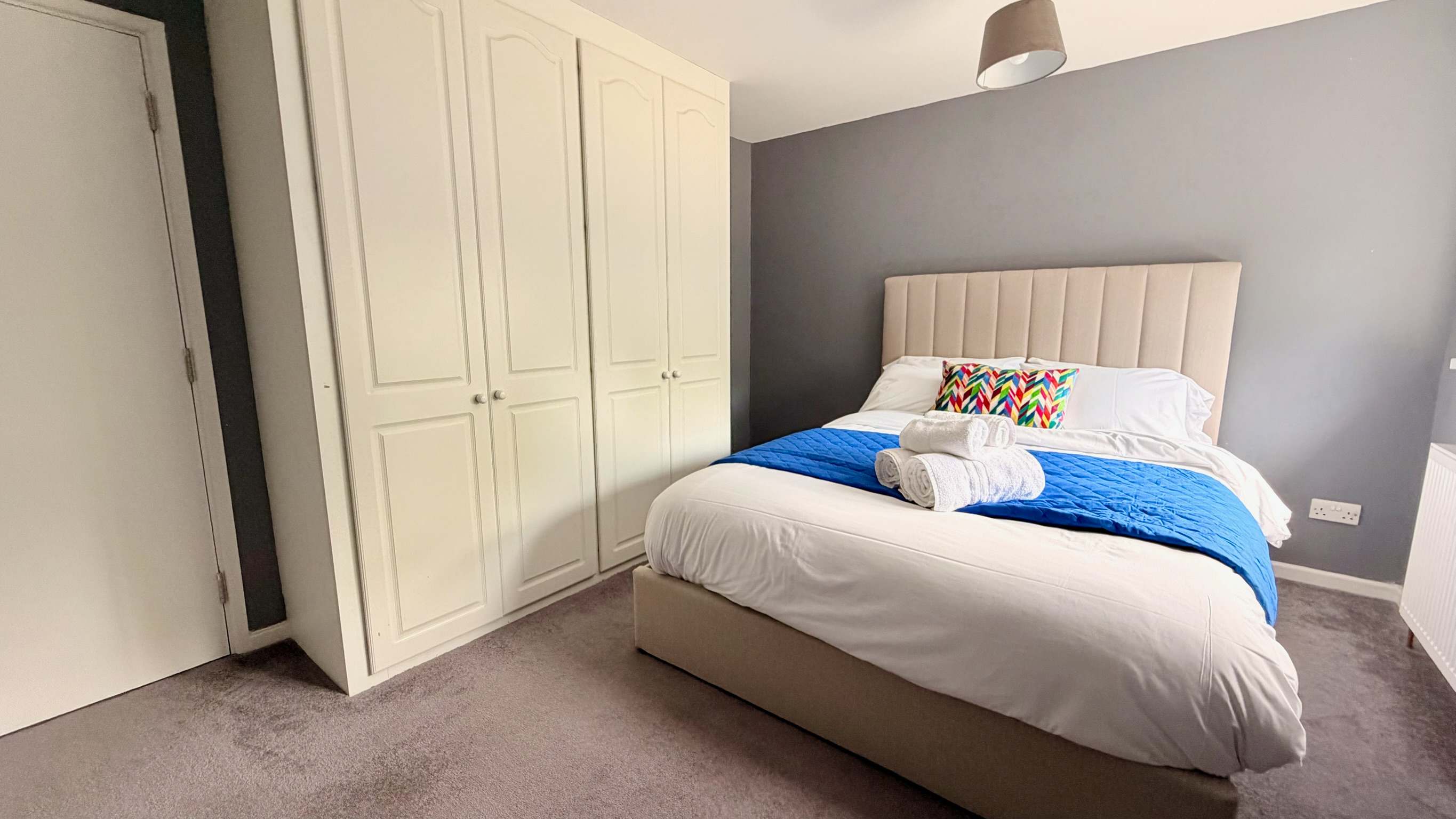 Duxford Spacious 4BR Home near IWM Duxford Aviation in Saint Peter's Street 51 CB22 4RP - Property image 26 - VivreStays
