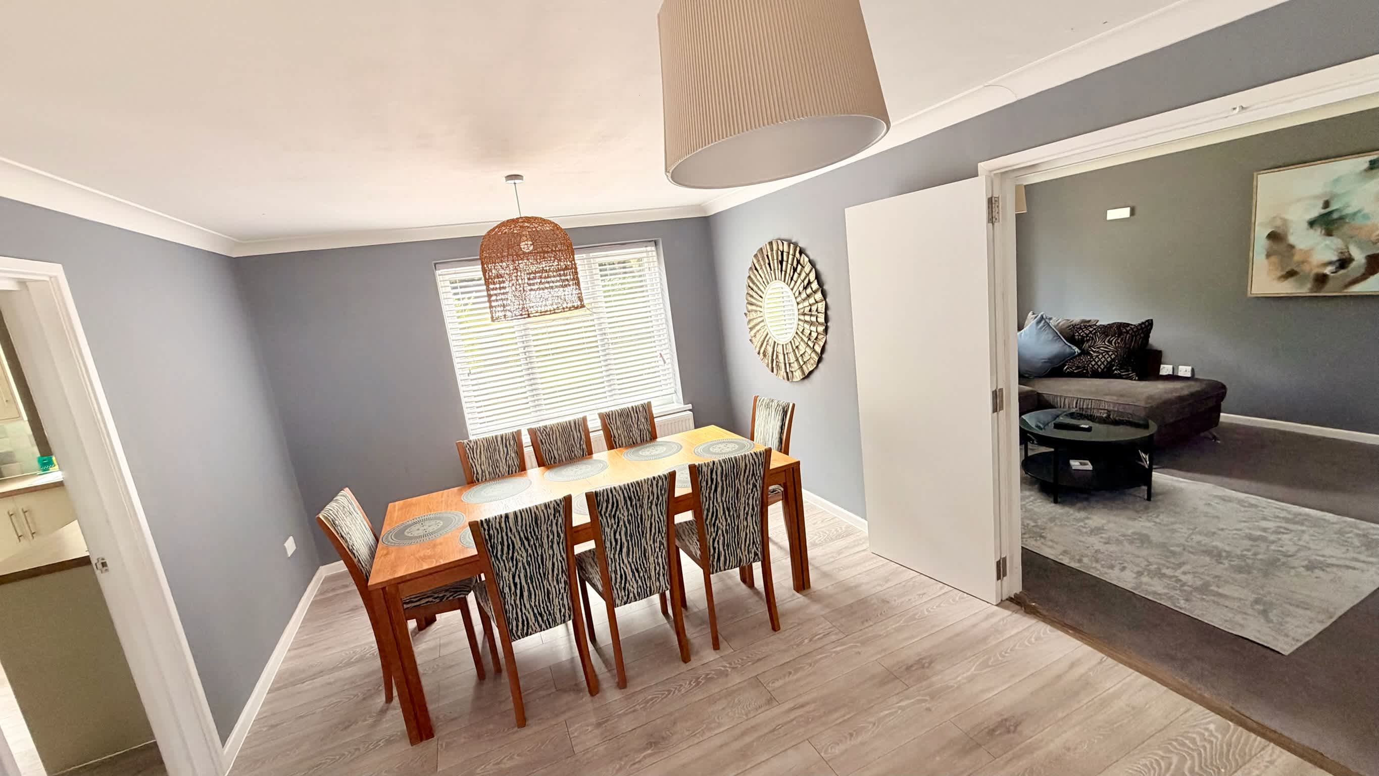 Duxford Spacious 4BR Home near IWM Duxford Aviation in Saint Peter's Street 51 CB22 4RP - Property image 41 - VivreStays