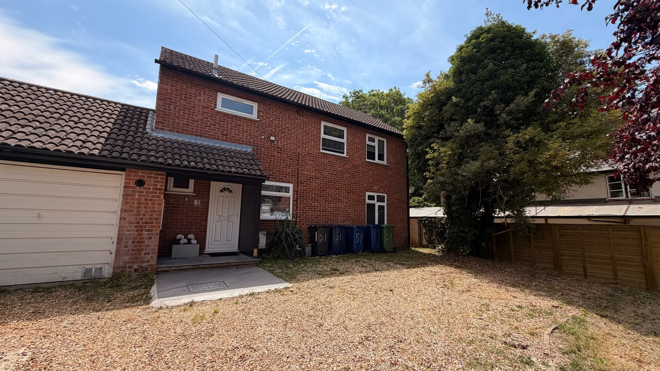 Duxford Spacious 4BR Home near IWM Duxford Aviation in Saint Peter's Street 51 CB22 4RP - Property image 70 - VivreStays