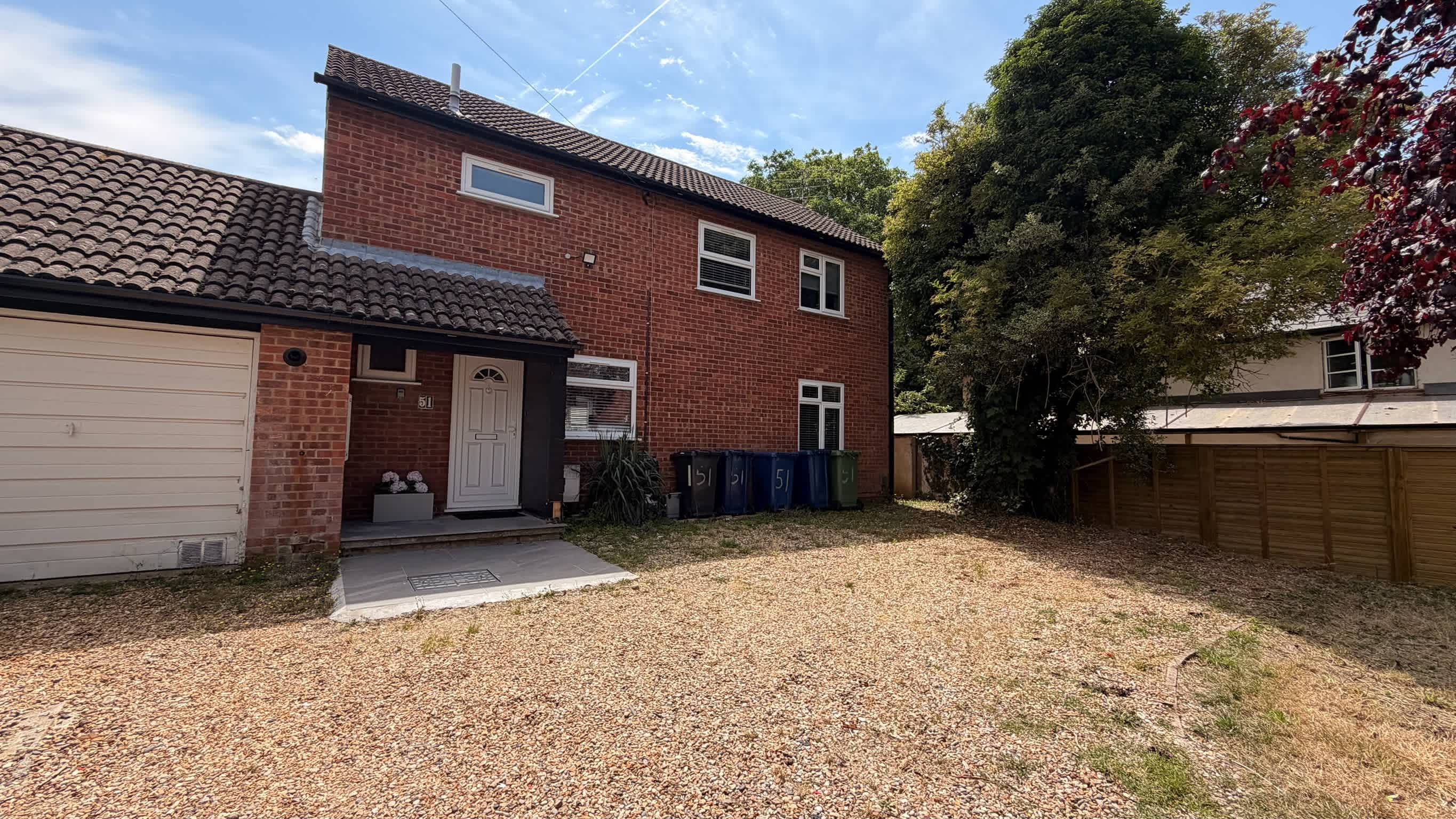 Duxford Spacious 4BR Home near IWM Duxford Aviation in Saint Peter's Street 51 CB22 4RP - Property image 71 - VivreStays