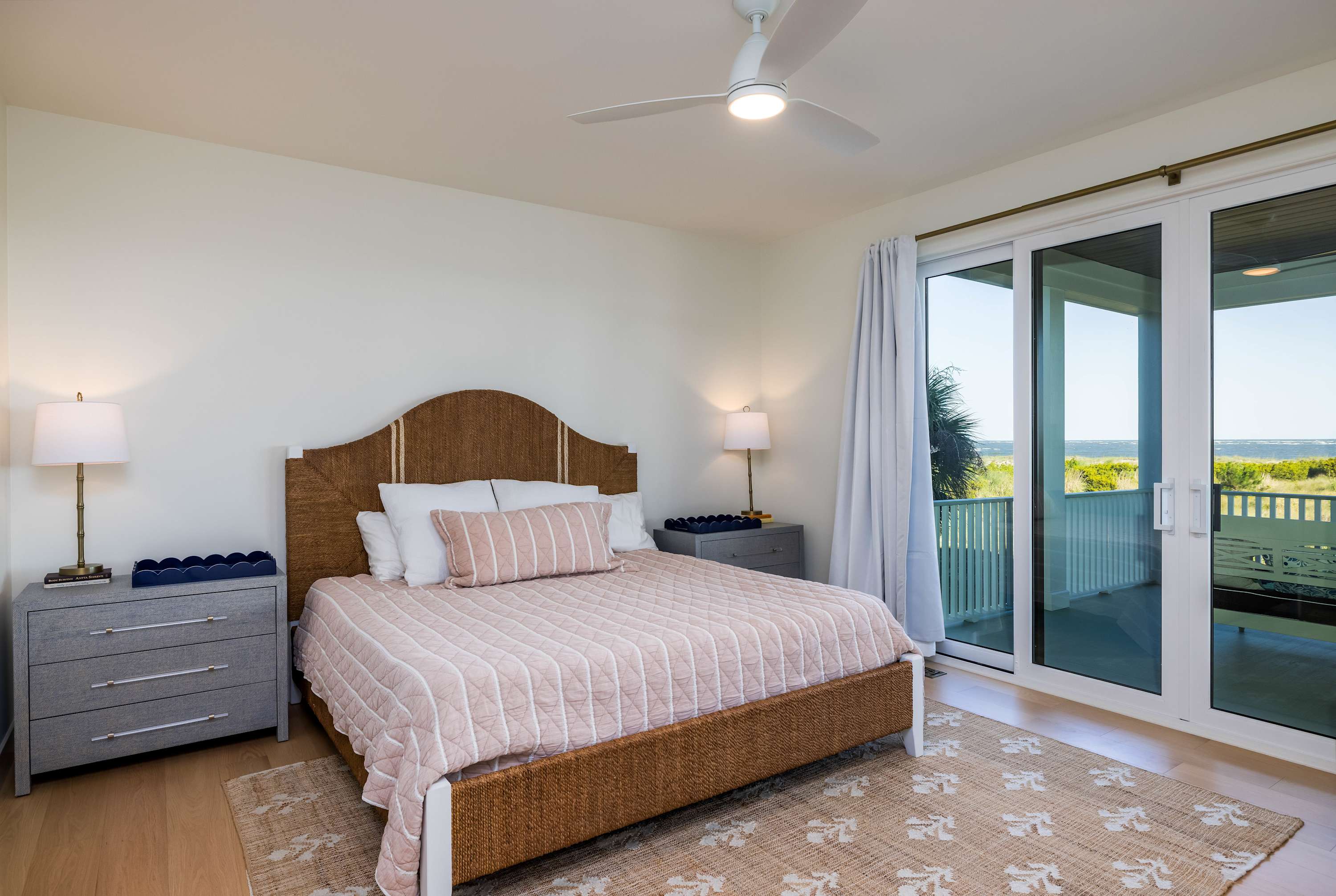 King Bedroom with En-Suite and Access to Deck 