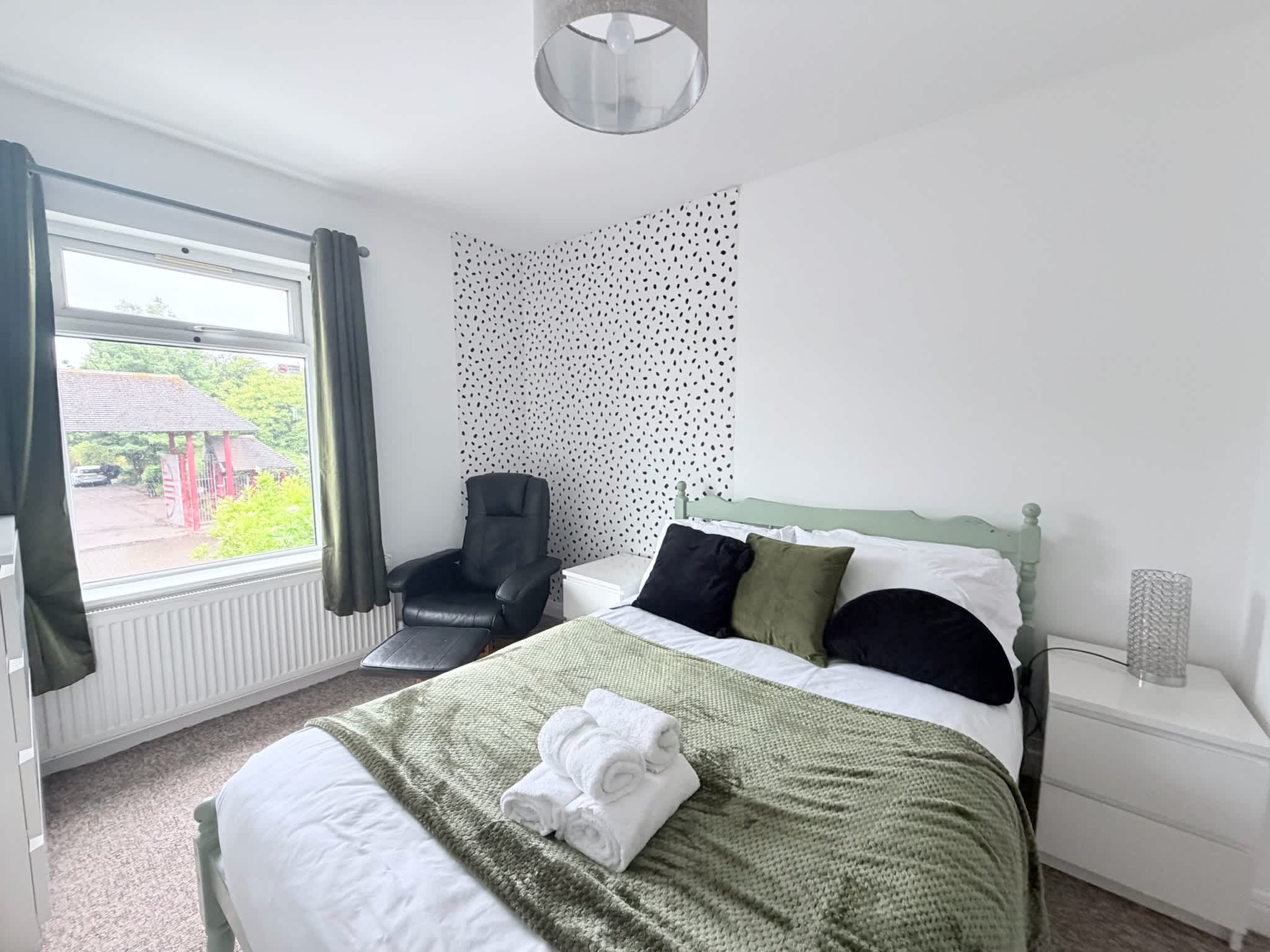 View ONYX 4BR home near Computing History Museum in Coldhams Lane 237 CB1 3HY ONYX 4BR home near Computing History Museum in Coldhams Lane 237 CB1 3HY - Property image 26 - VivreStays