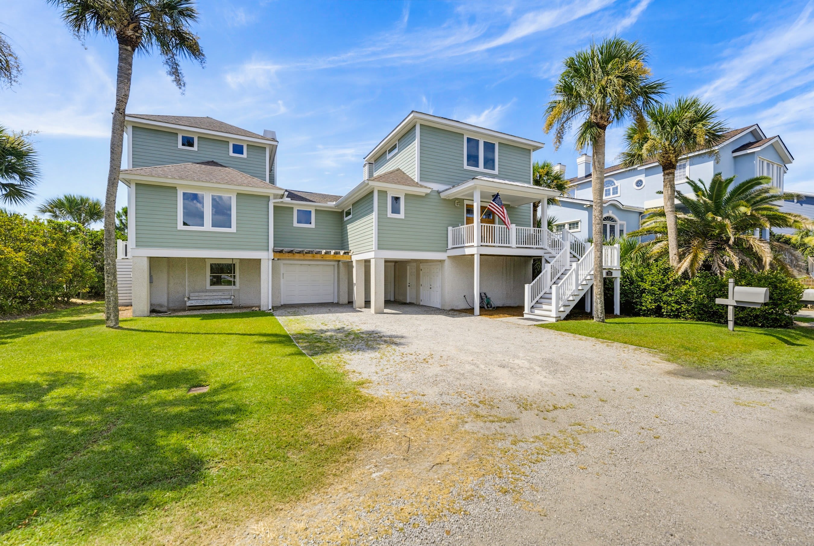725 Sea Dragon Lane