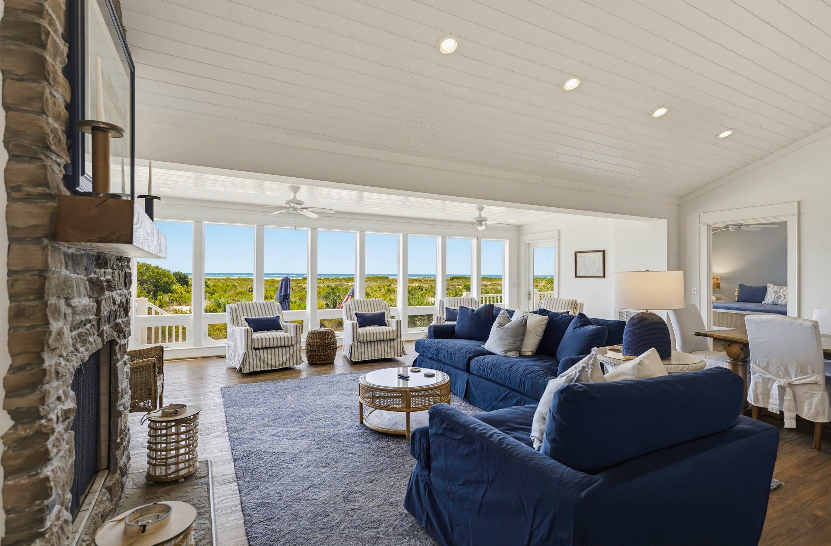 725 Sea Dragon Lane | Photo 15