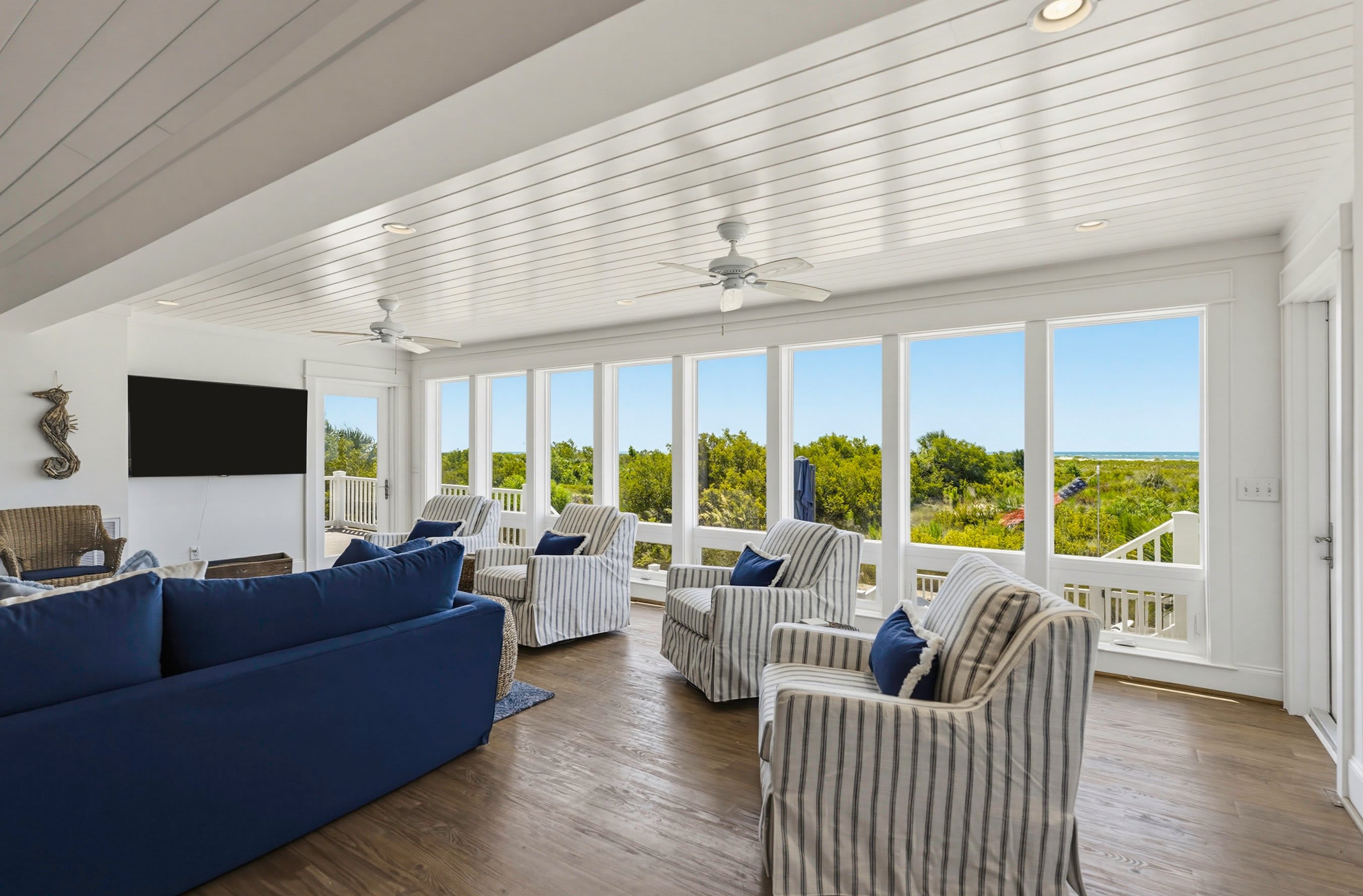 725 Sea Dragon Lane | Photo 18