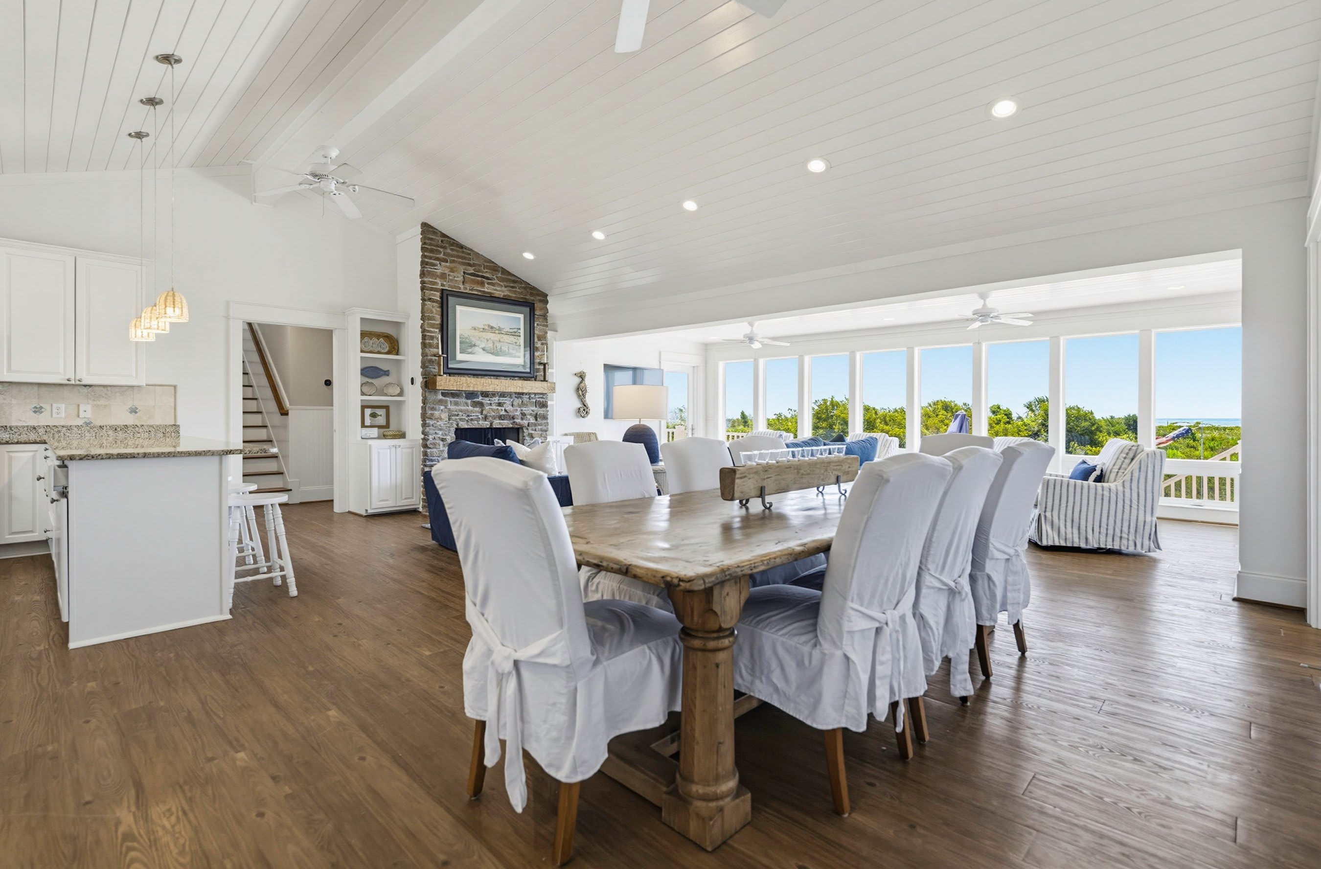 725 Sea Dragon Lane | Photo 23
