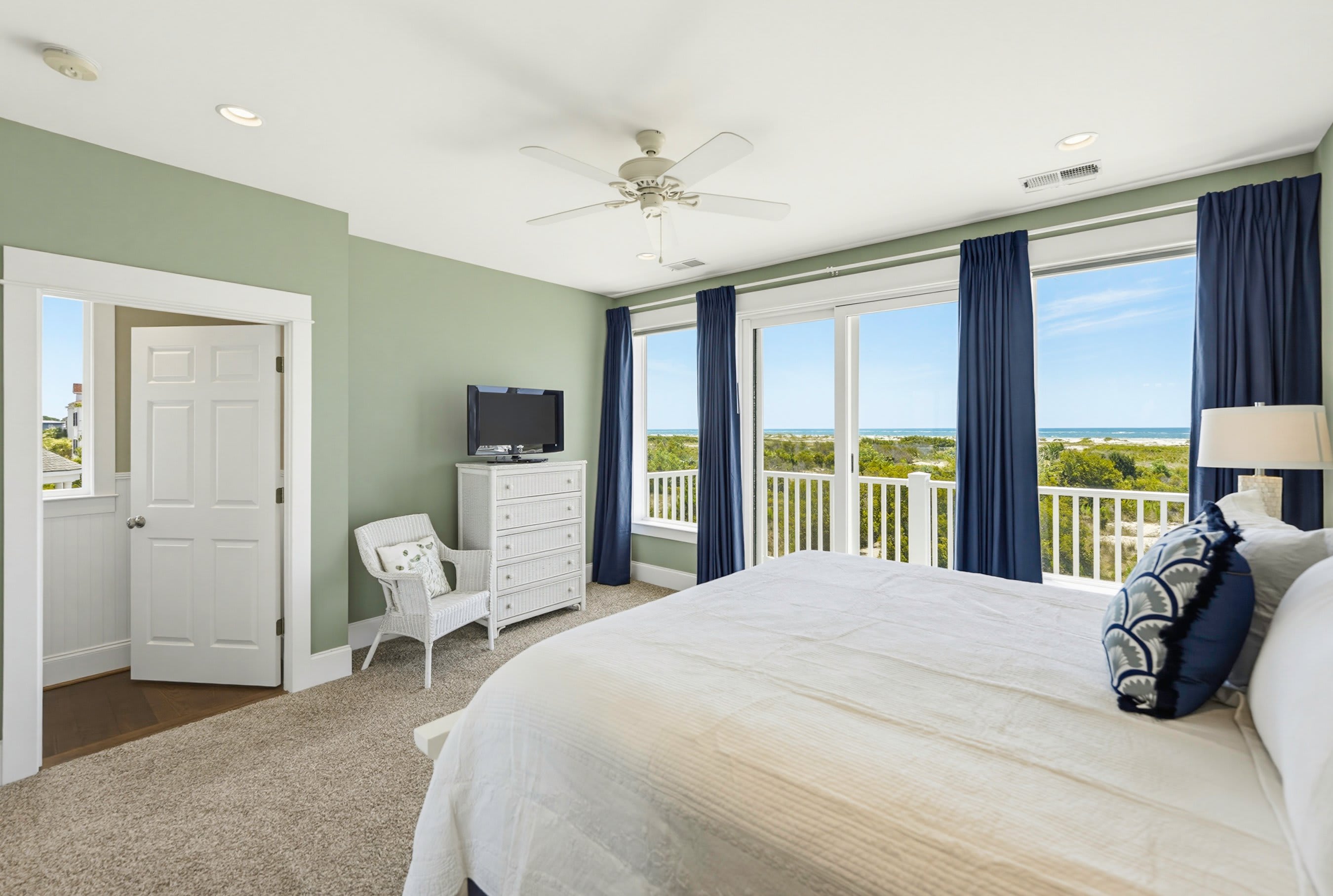 725 Sea Dragon Lane | Photo 53